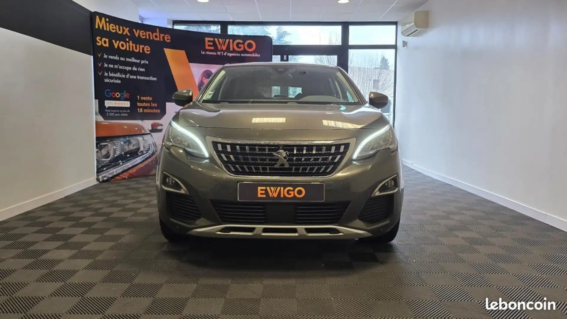Peugeot 3008 GENERATION-II 1.2 PURETECH 130ch ALLURE EAT BVA %2 Grau - 2