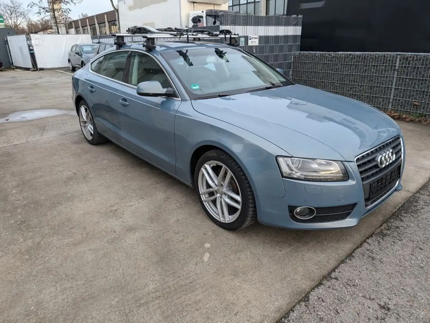 Audi A5 SPORTBACK 2.0 TFSI 211 S LINE Bleu - 1