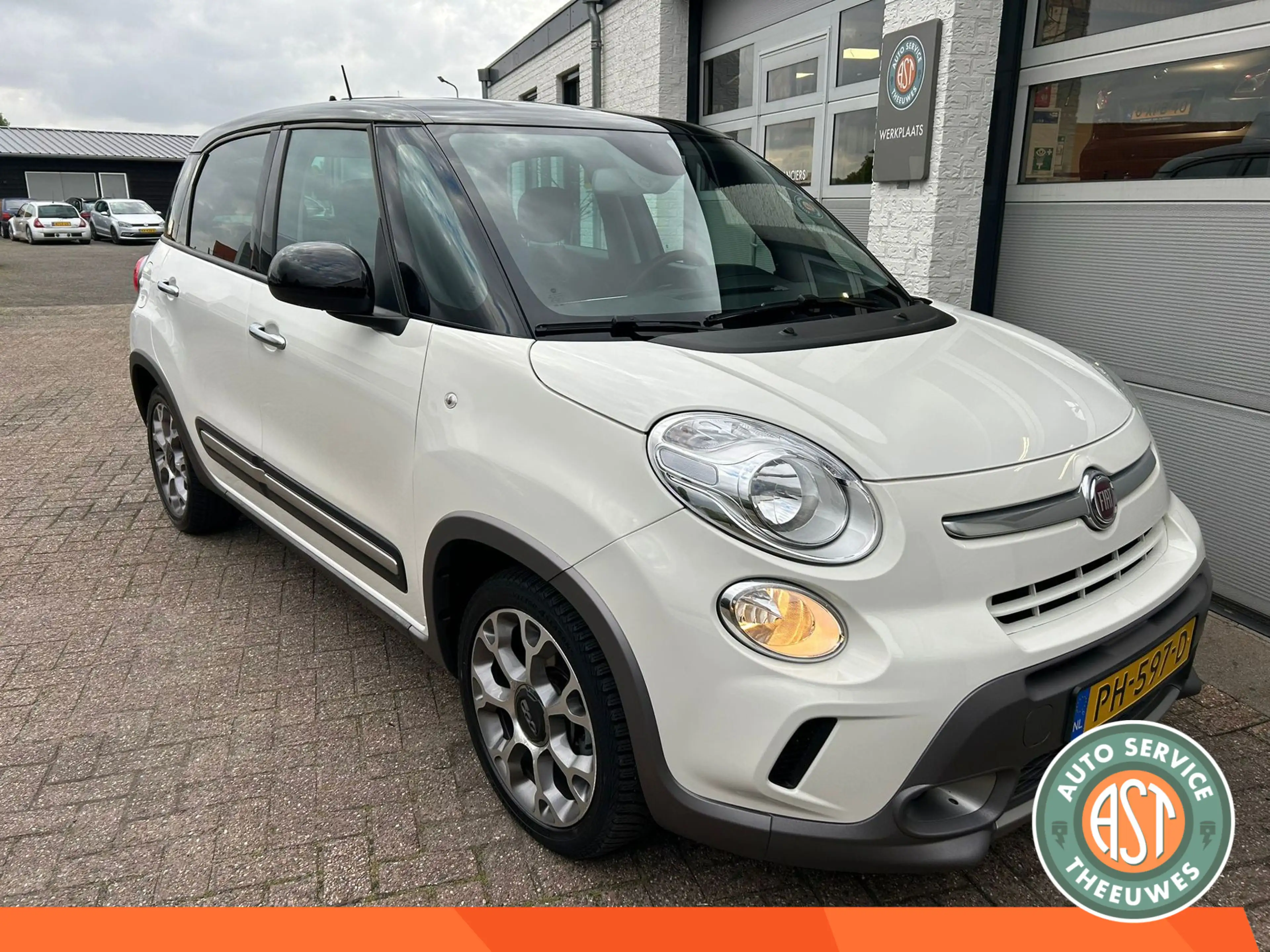 Fiat 500L 0.9 TwinAir Trekking CRUISE|NAVI|PDC|NAP — photo 13