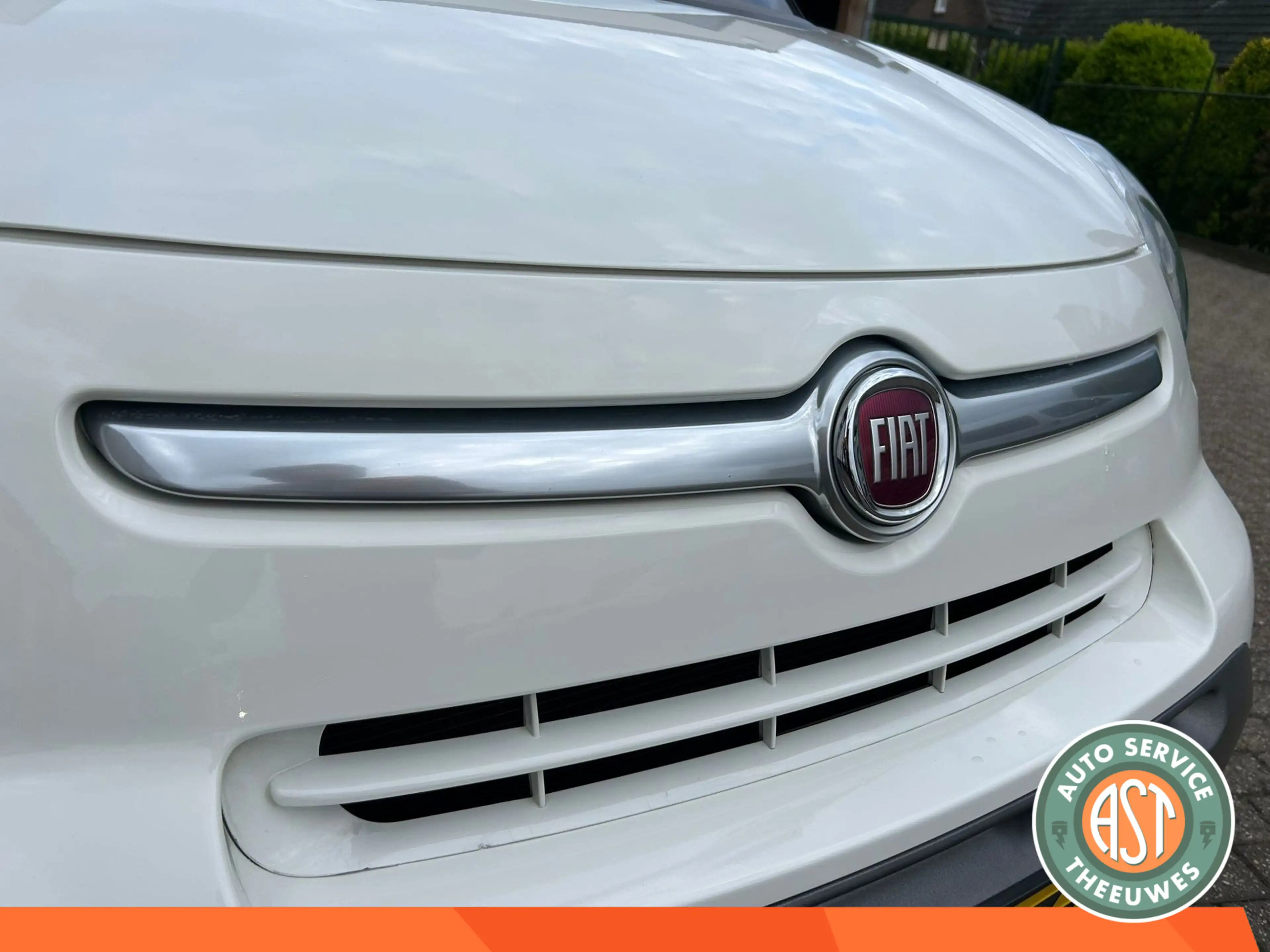 Fiat 500L 0.9 TwinAir Trekking CRUISE|NAVI|PDC|NAP — photo 4