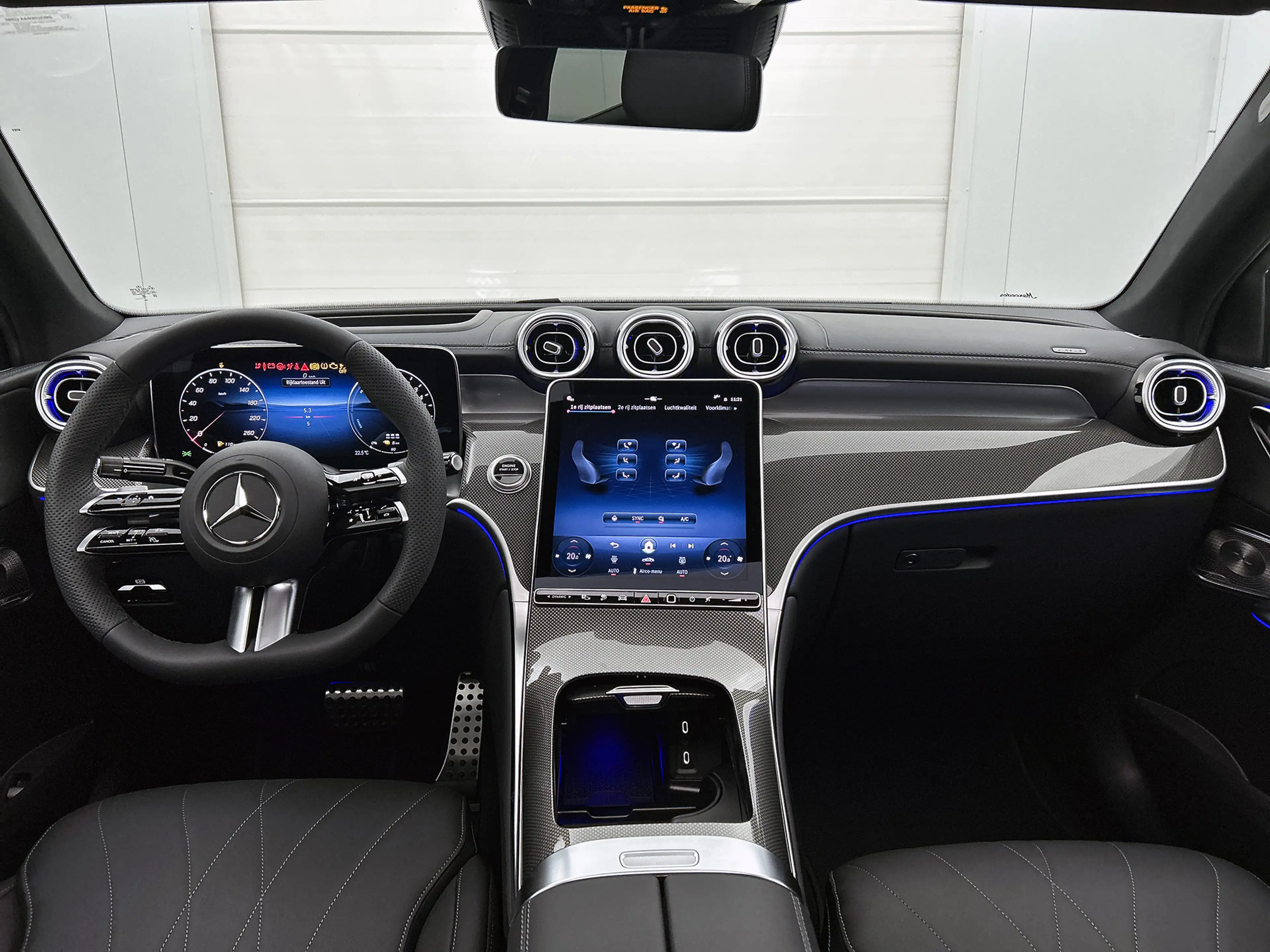 Mercedes-Benz GLC 400 Coupé 400e 4MATIC Business Solution AMG | Premium — photo 4