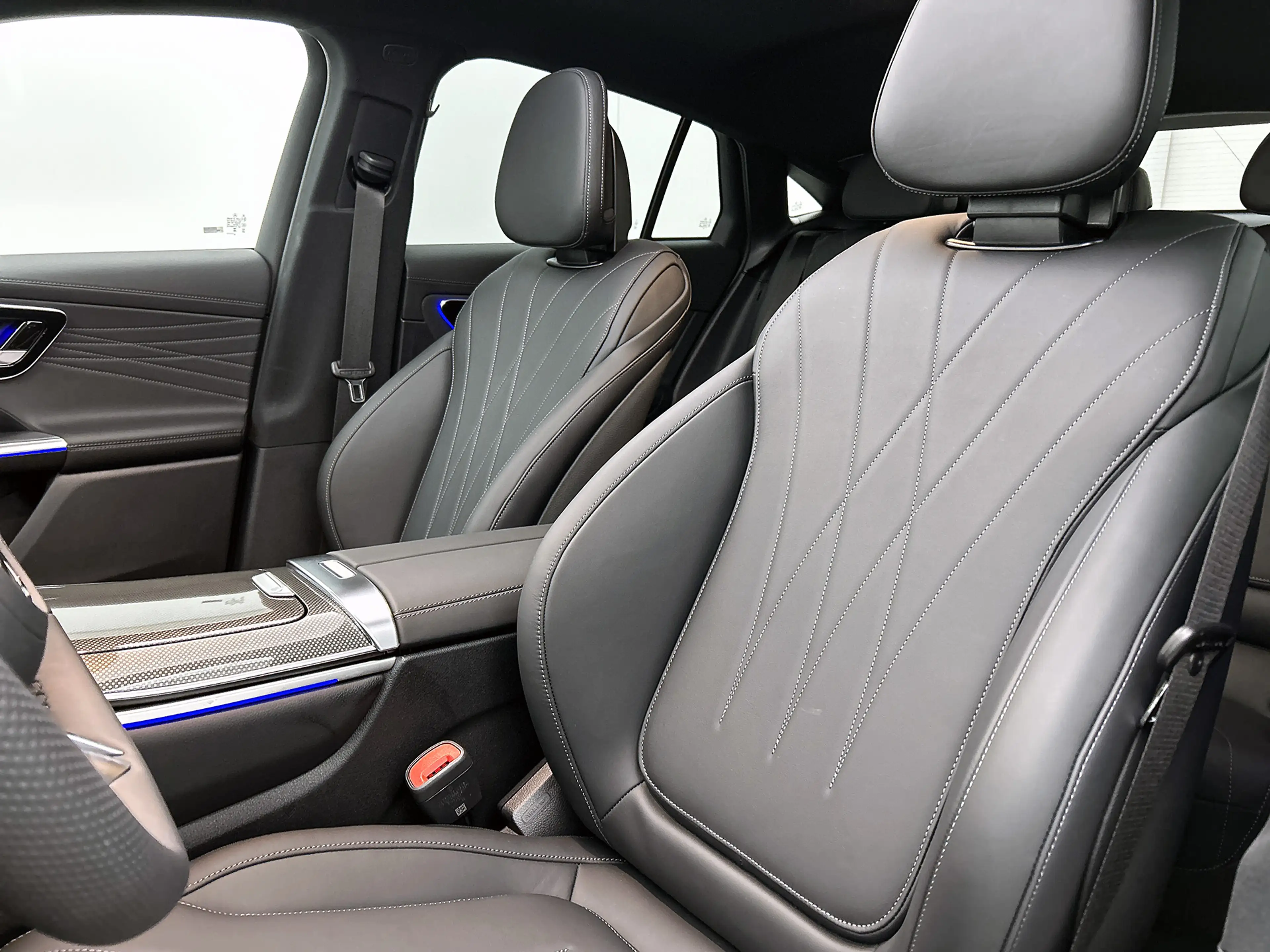 Mercedes-Benz GLC 400 Coupé 400e 4MATIC Business Solution AMG | Premium — photo 5