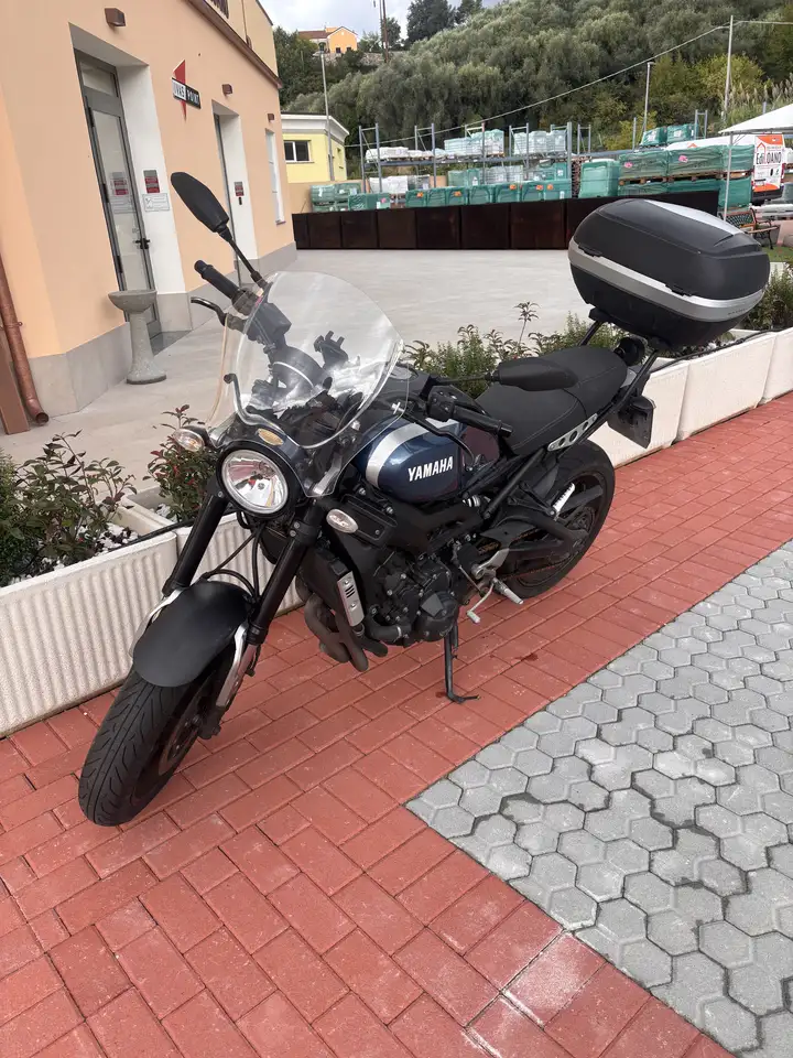 Yamaha XSR 900