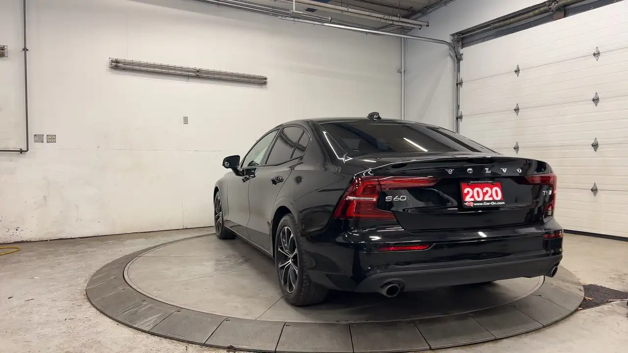Volvo S60 снимка Volvo S60
