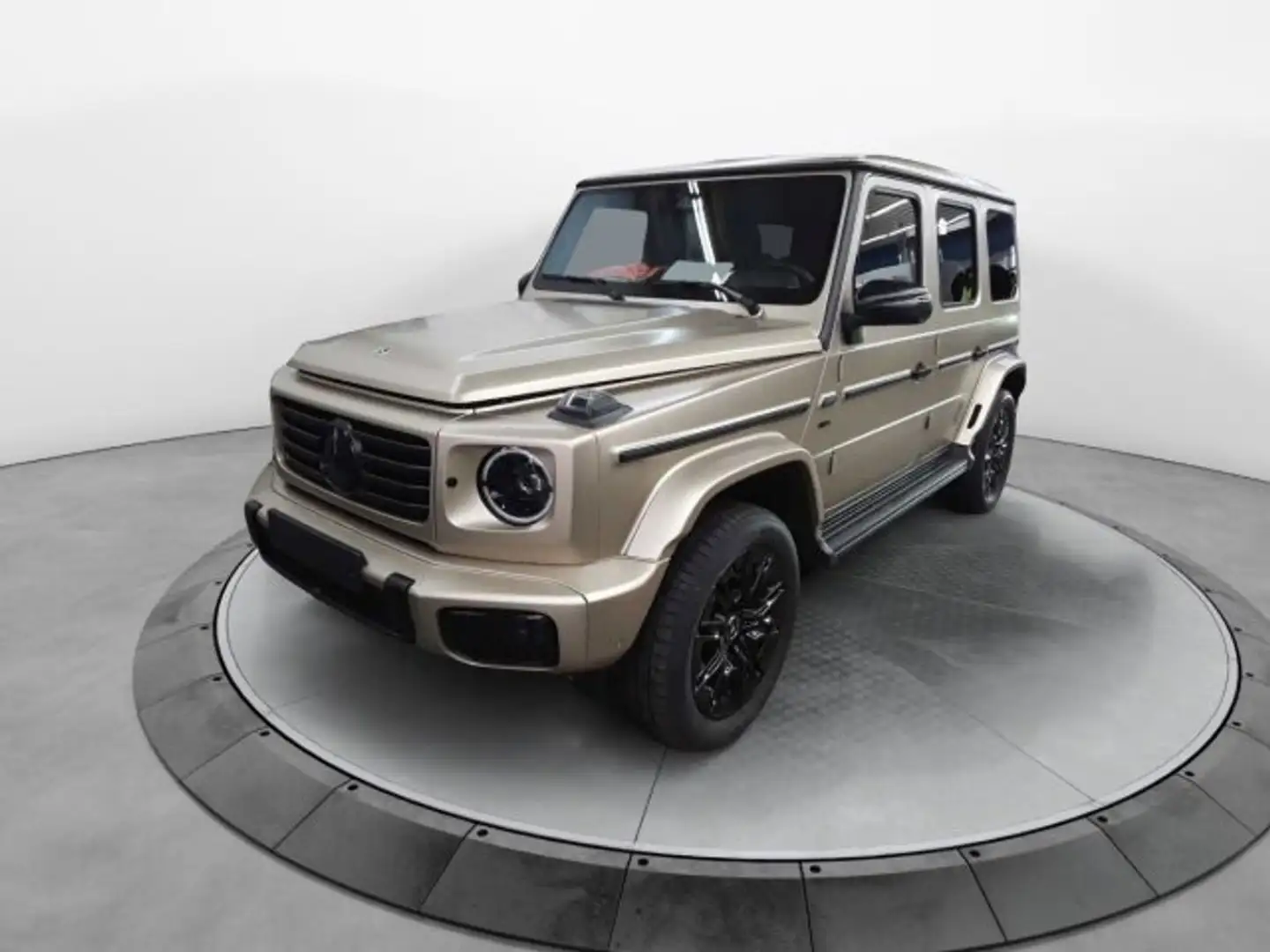 Mercedes-Benz G 580 G580 AMG Superior DISTR Masage MAGNO FondTV Nigh Gold - 2