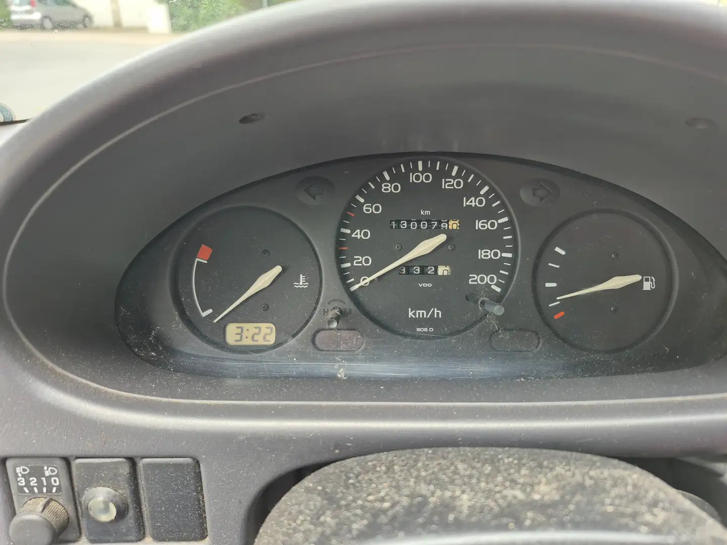 Nissan Micra K11 Rot - 1