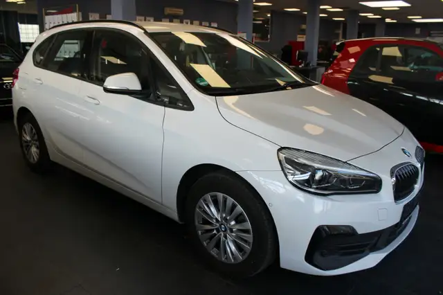 BMW 218 218d Active Tourer Aut. Advantage