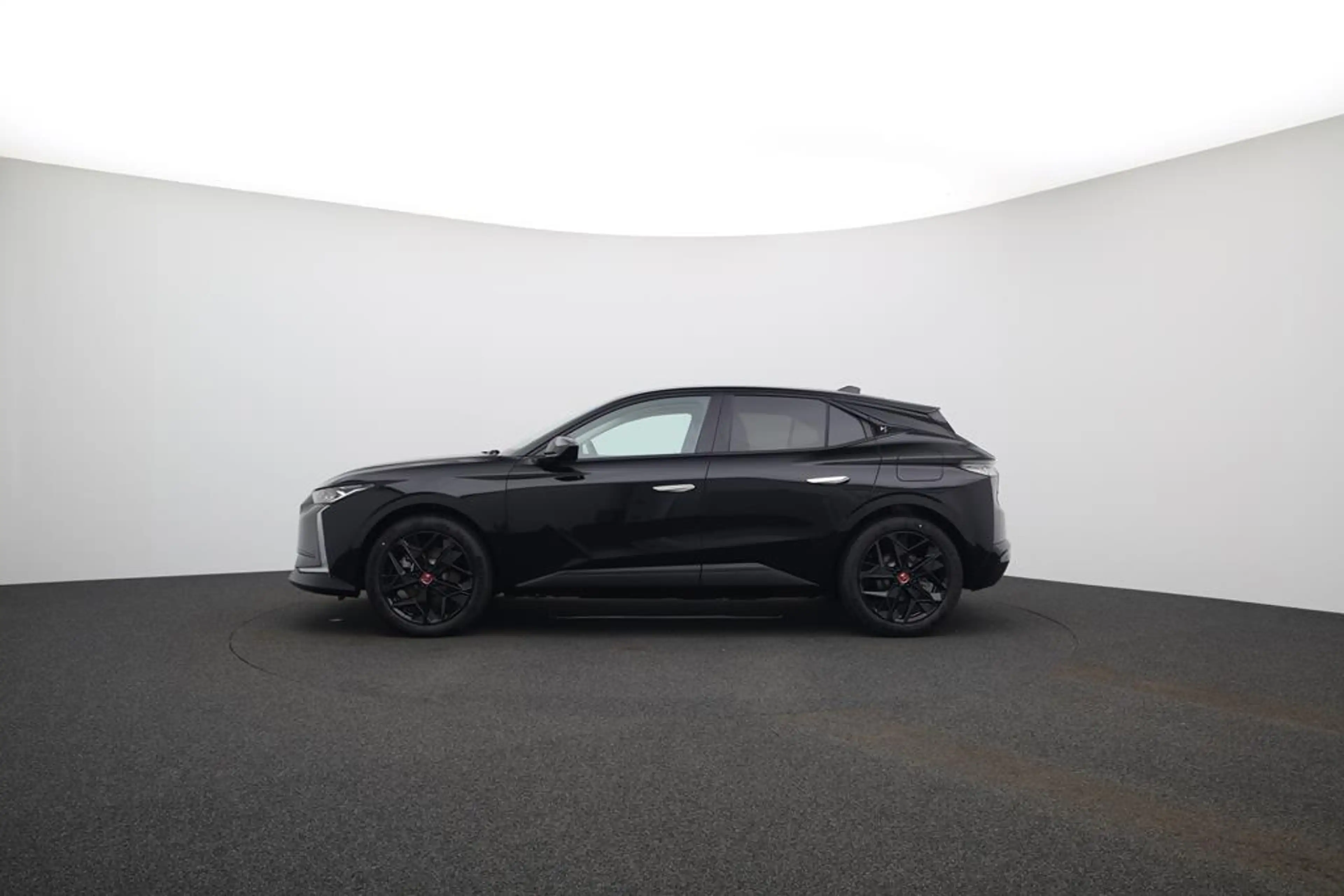 DS Automobiles DS 4 PERFORMANCE LINE PureTech 130 — photo 10