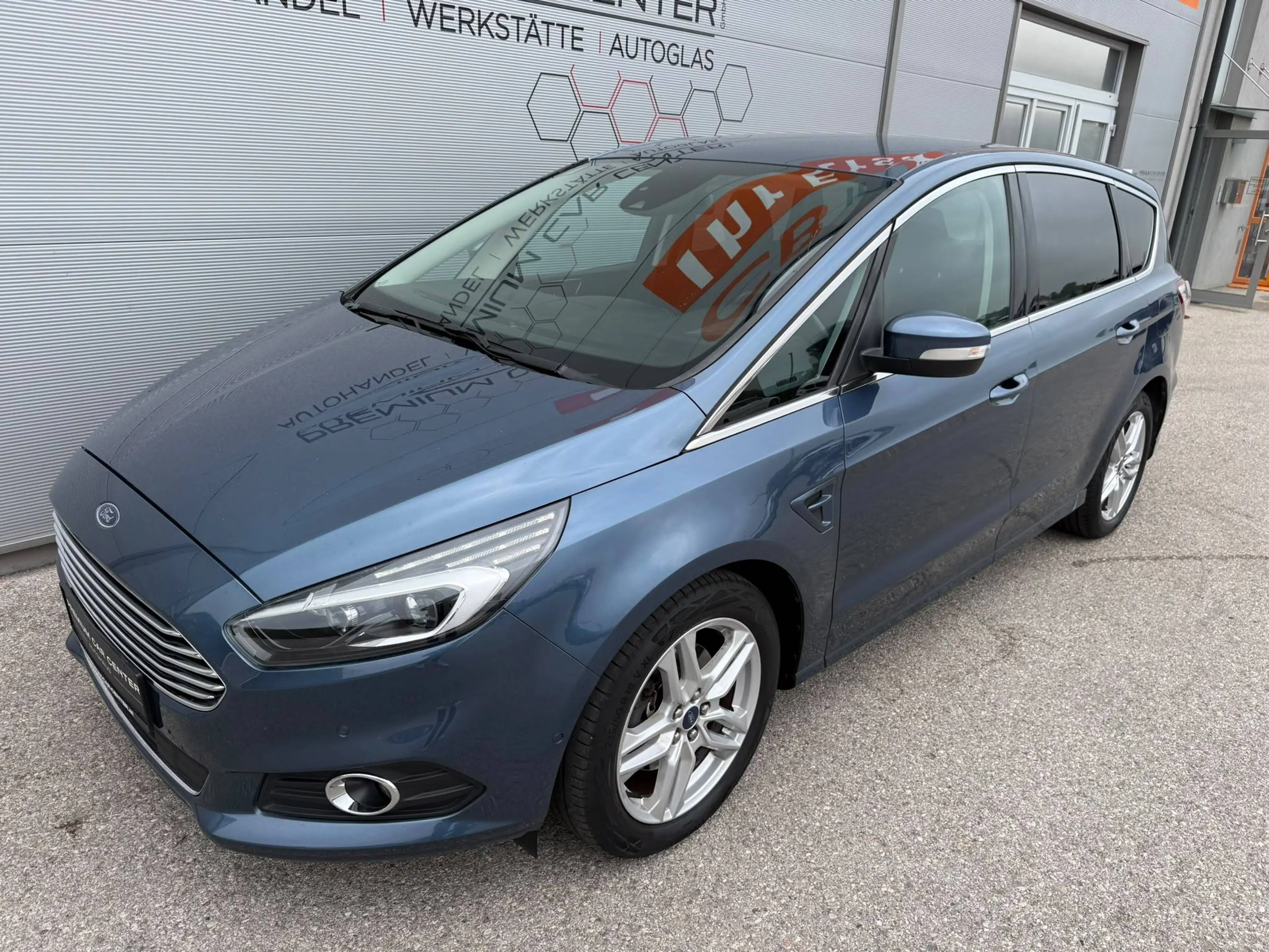Ford S-Max 2,0 TDCi Aut. Titanium AWD 7 SITZER / ALLRAD / DIGI-TACHO / KAMERA / SITZHZG — photo 8