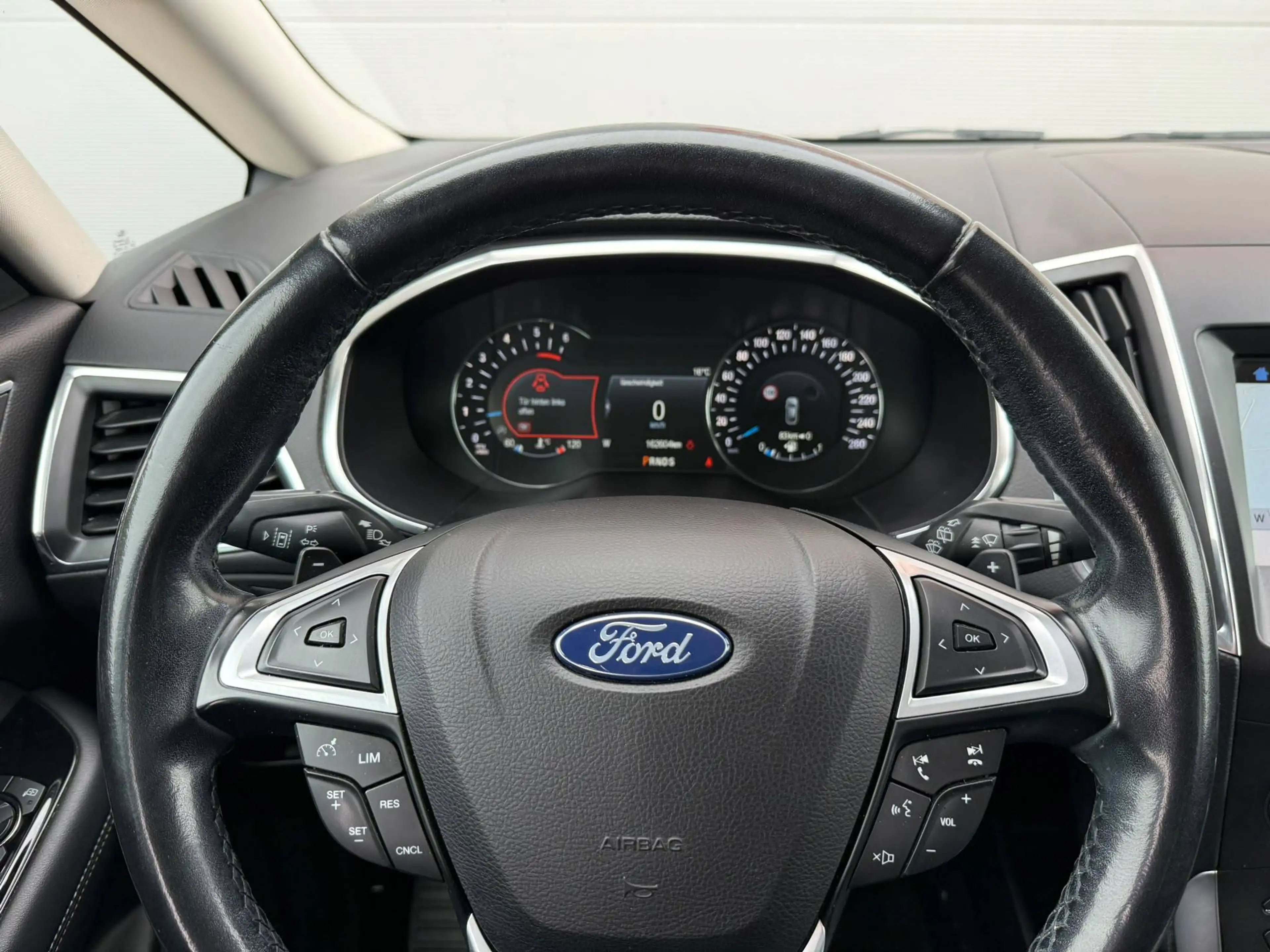 Ford S-Max 2,0 TDCi Aut. Titanium AWD 7 SITZER / ALLRAD / DIGI-TACHO / KAMERA / SITZHZG — photo 14