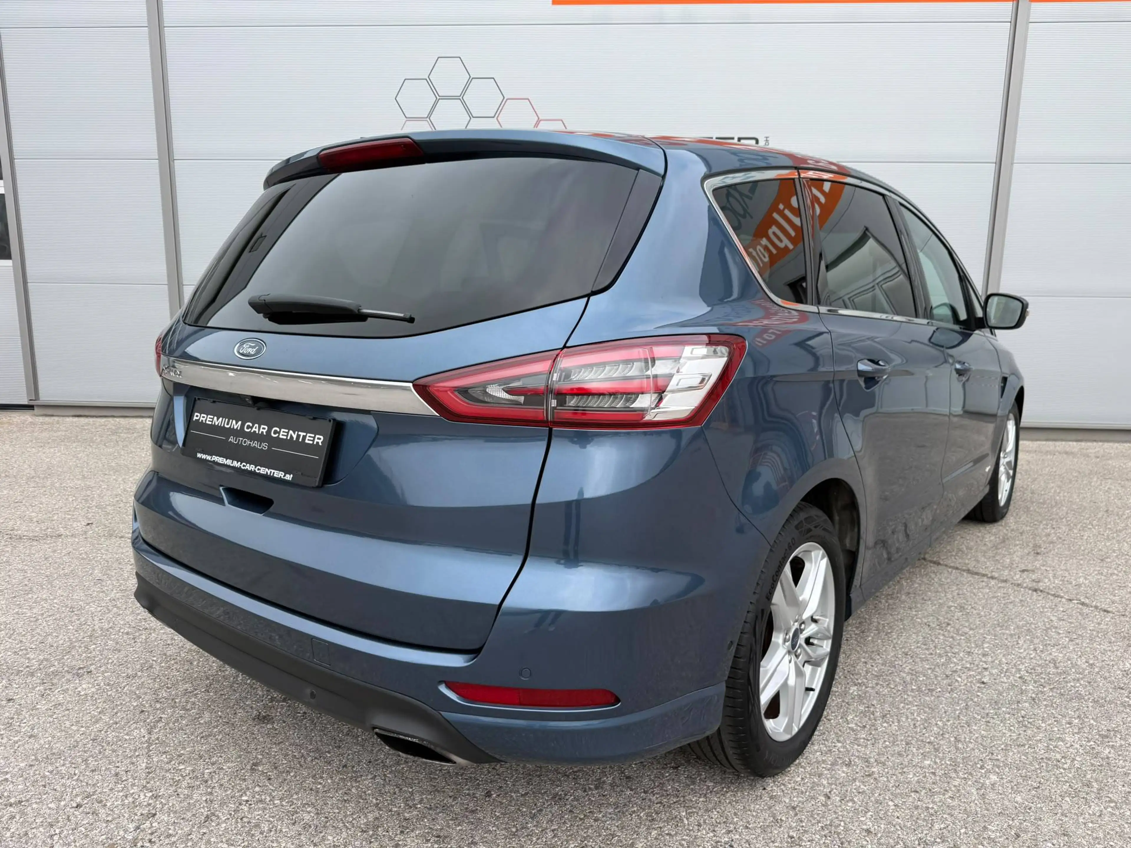 Ford S-Max 2,0 TDCi Aut. Titanium AWD 7 SITZER / ALLRAD / DIGI-TACHO / KAMERA / SITZHZG — photo 7