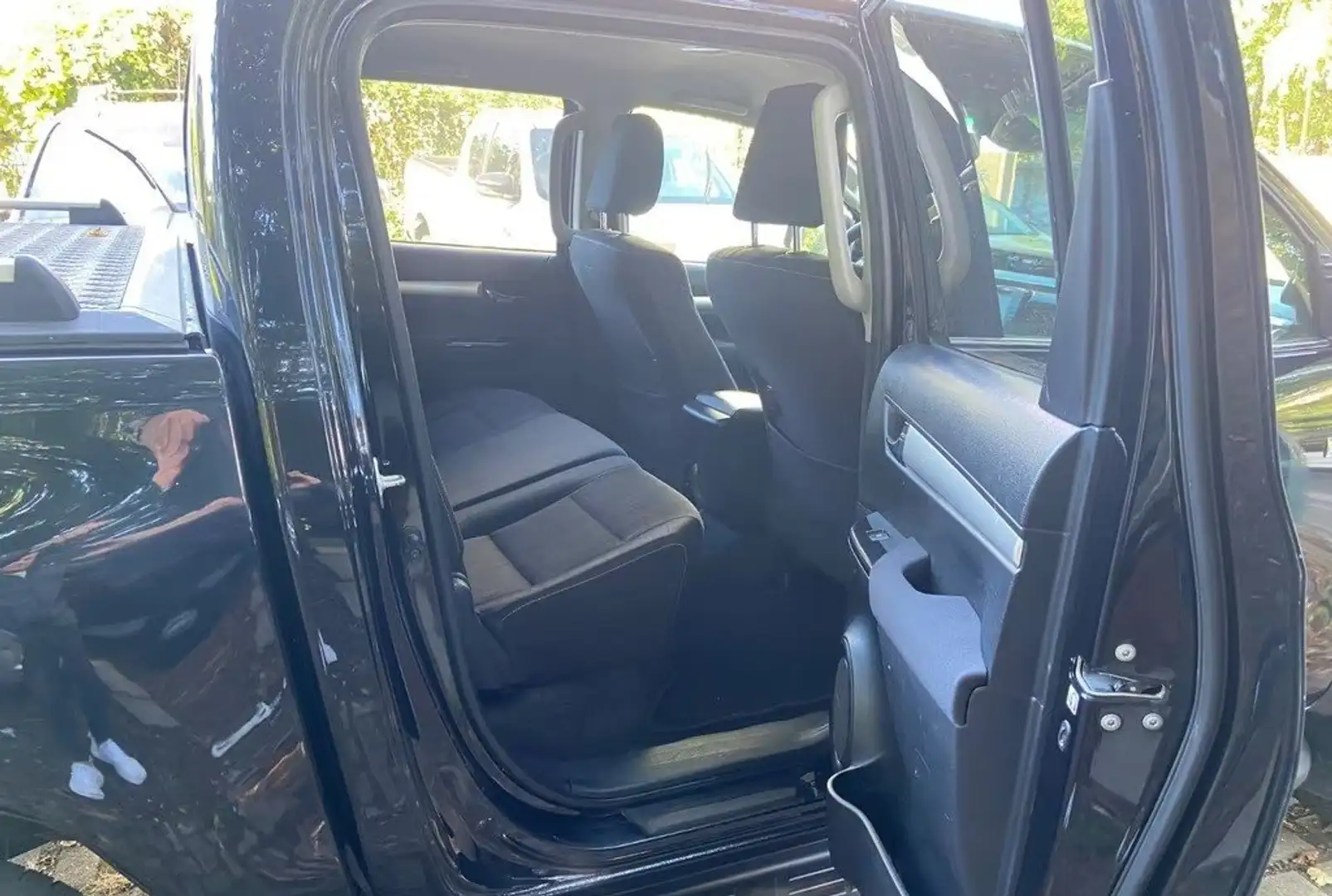 Toyota Hilux Hilux 2.4 d-4d double cab Executive 4wd auto Noir - 2