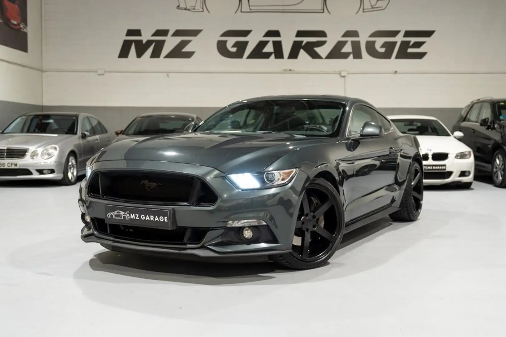 Ford Mustang 2.3 EcoBoost 314cv  (Fastback) Verde - 1