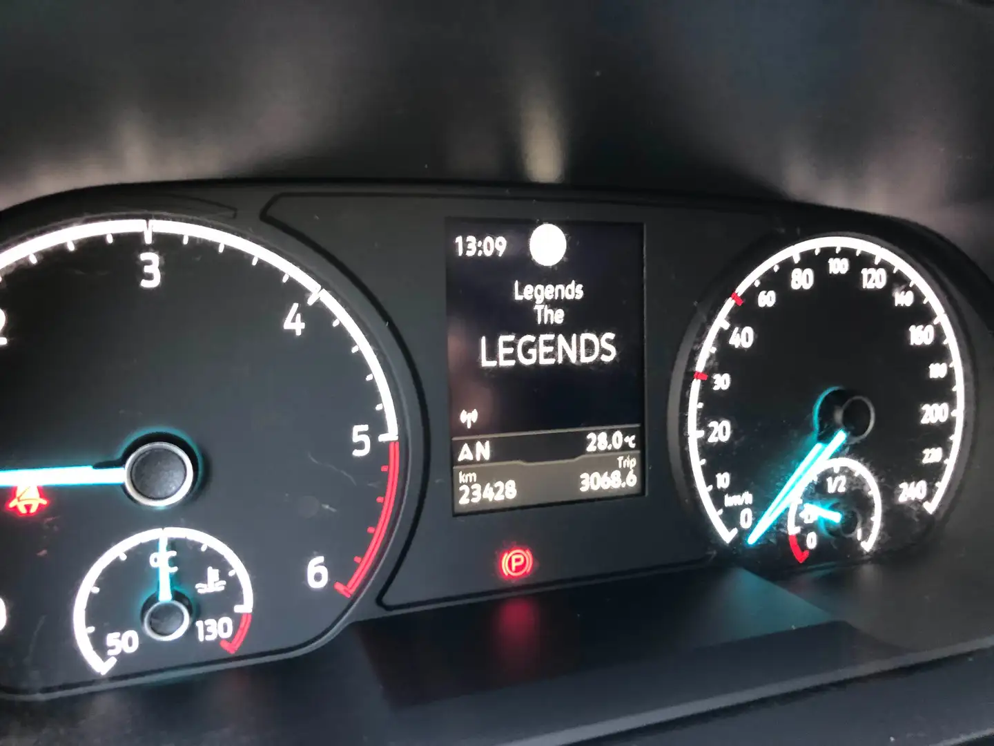 Ford Grand Tourneo Ford Tour V761 GT Tit. 2.0 Eblue 122cv AWD - VT1Z - 2