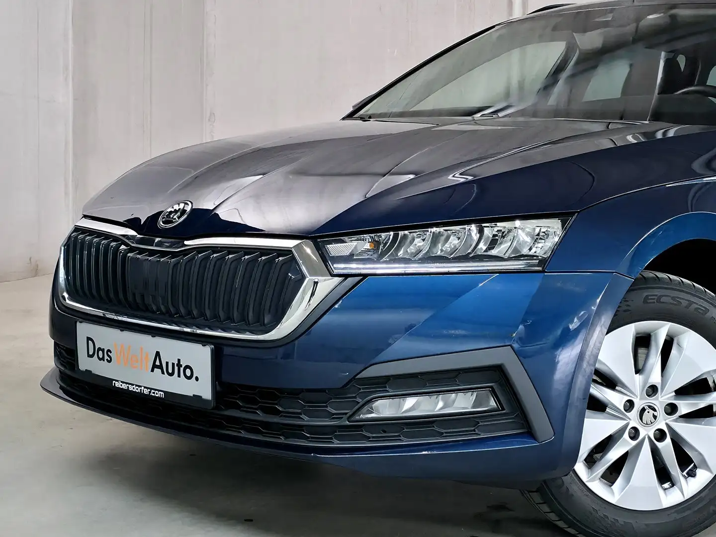 Skoda Octavia 4x4 Ambition TDI DSG Blau - 2
