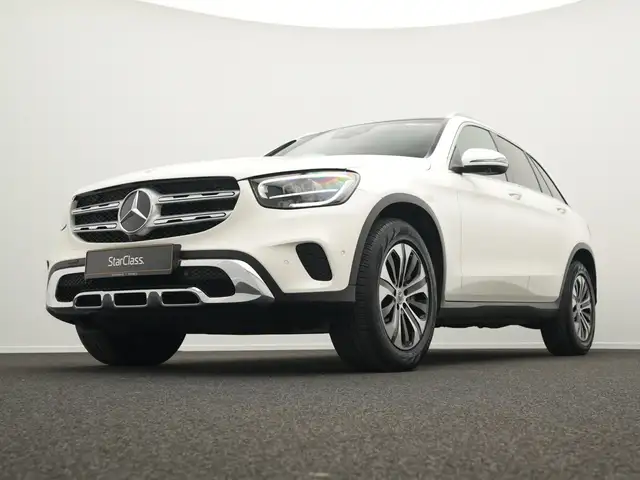 Mercedes-Benz GLC Class view 10
