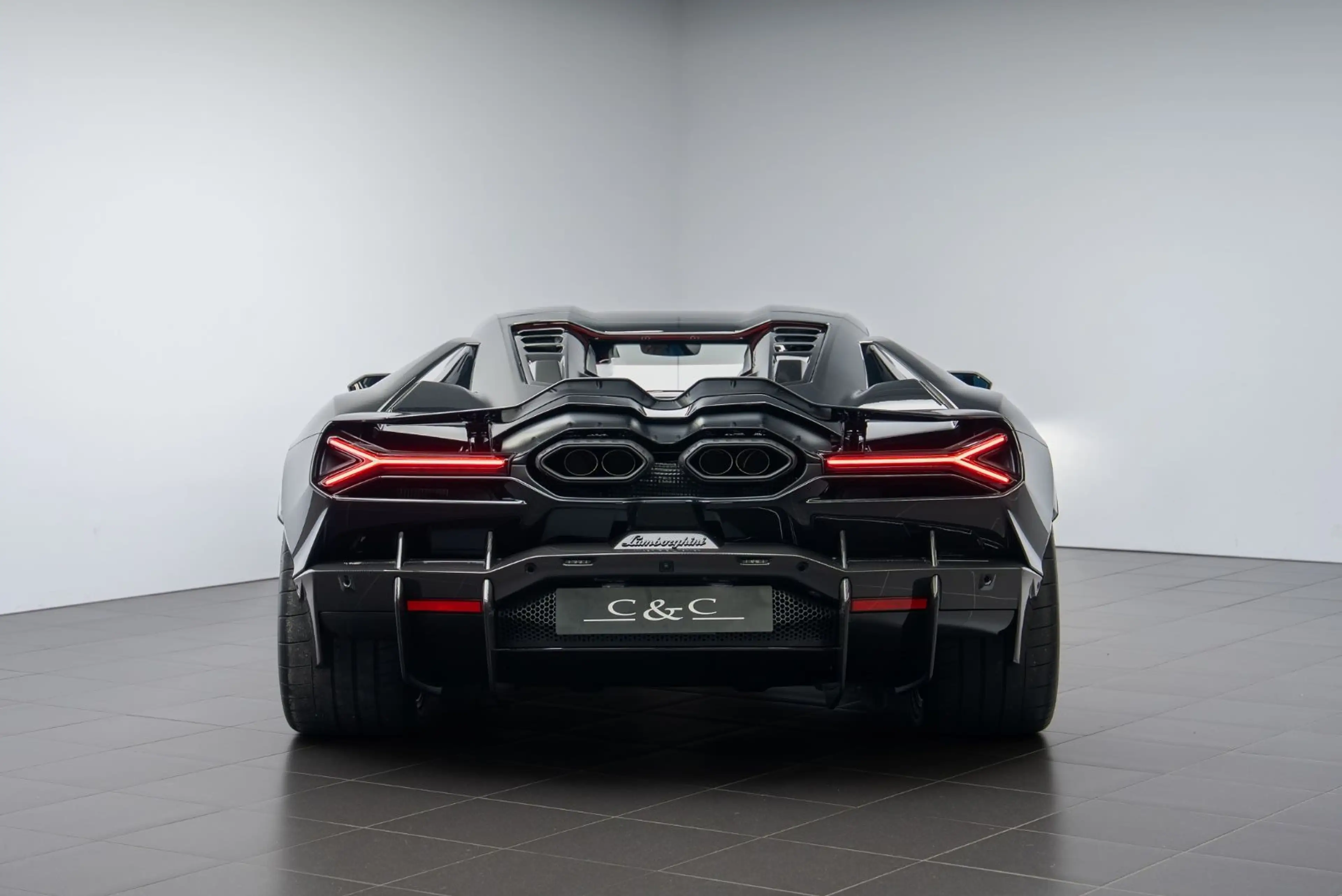 Lamborghini Revuelto CARBON/LIFT/BEIFAHRERDISPLAY — photo 6