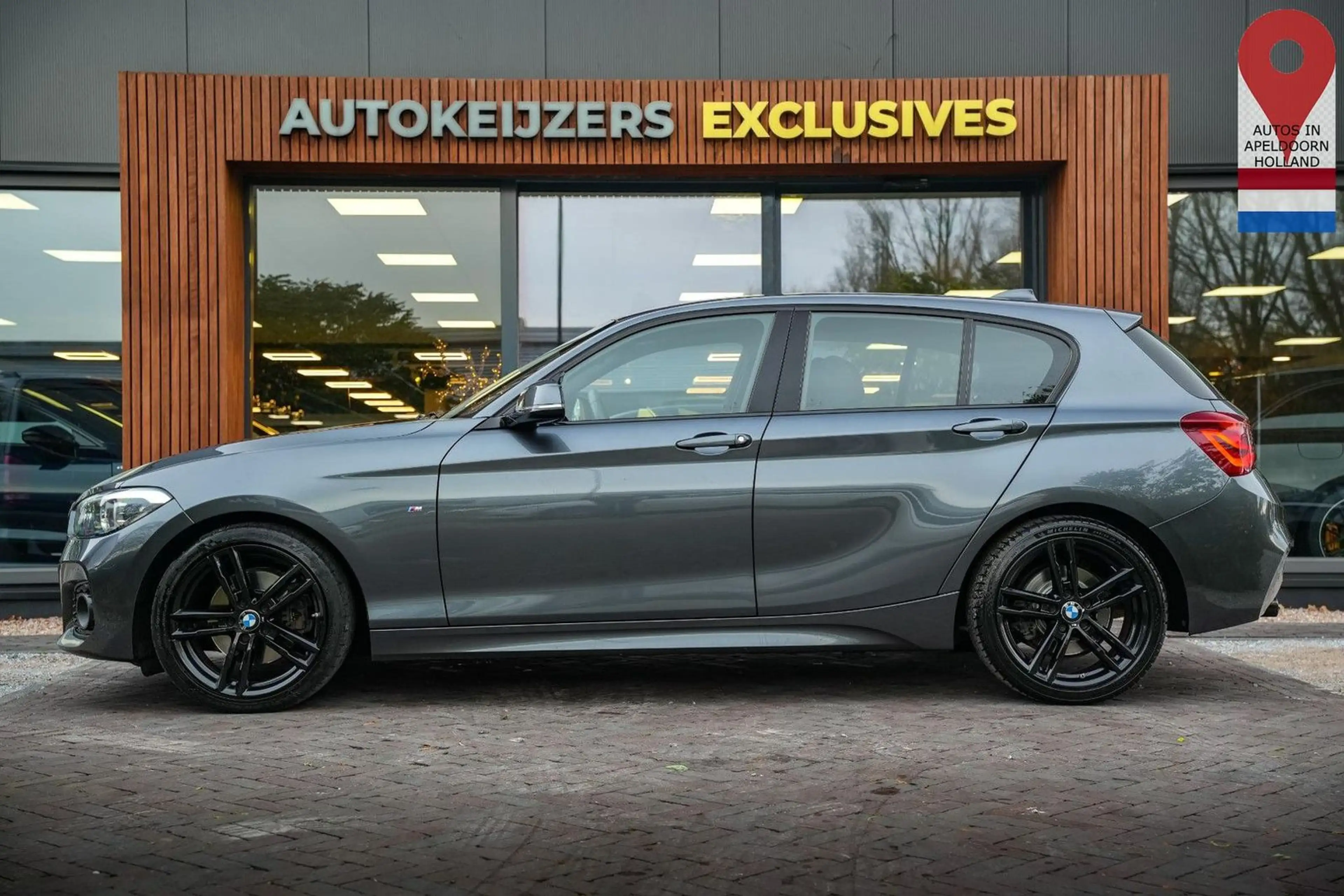 BMW 125 1-serie 125i Edition M Sport Shadow High Exe — photo 5