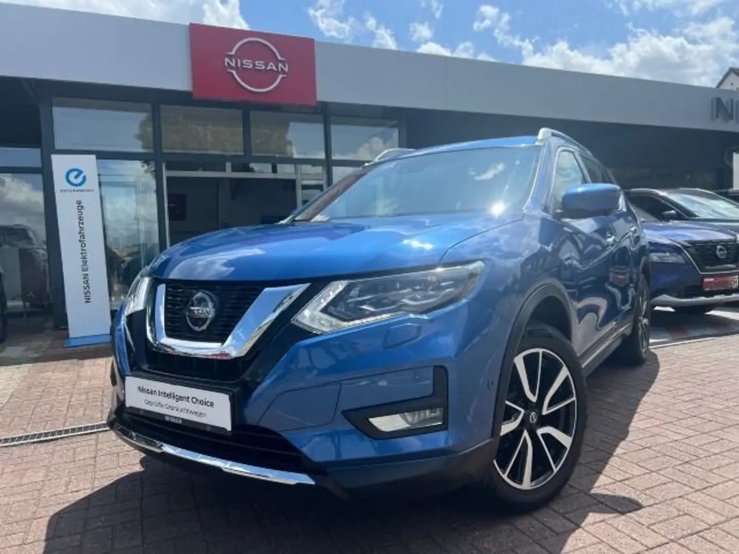 Nissan X-Trail Tekna *Automatik*Leder*LED*1.HAND* Blauw - 2