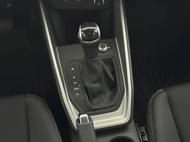 Audi A1 view 12