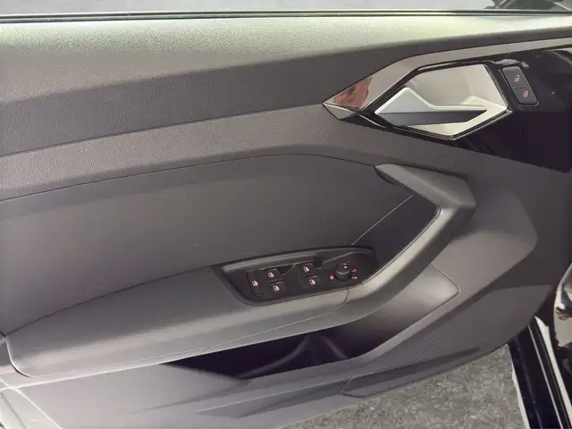 Audi A1 view 14