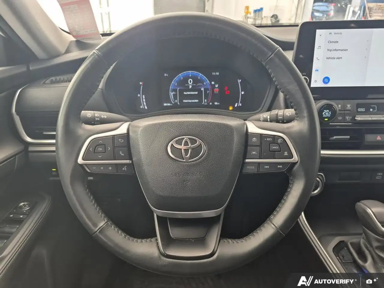 Toyota Grand Highlander снимка Toyota Grand Highlander