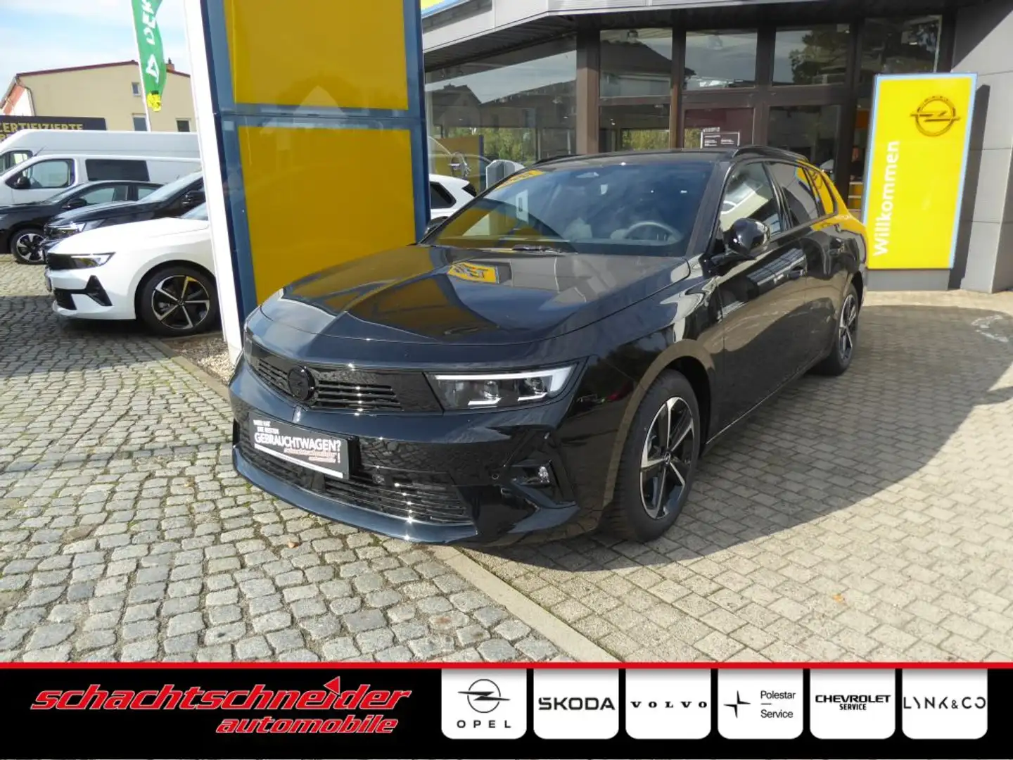 Opel Astra Sports Tourer 1.2 Turbo Automatik GS (L) Schwarz - 1