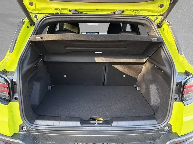 Jeep Avenger view 7