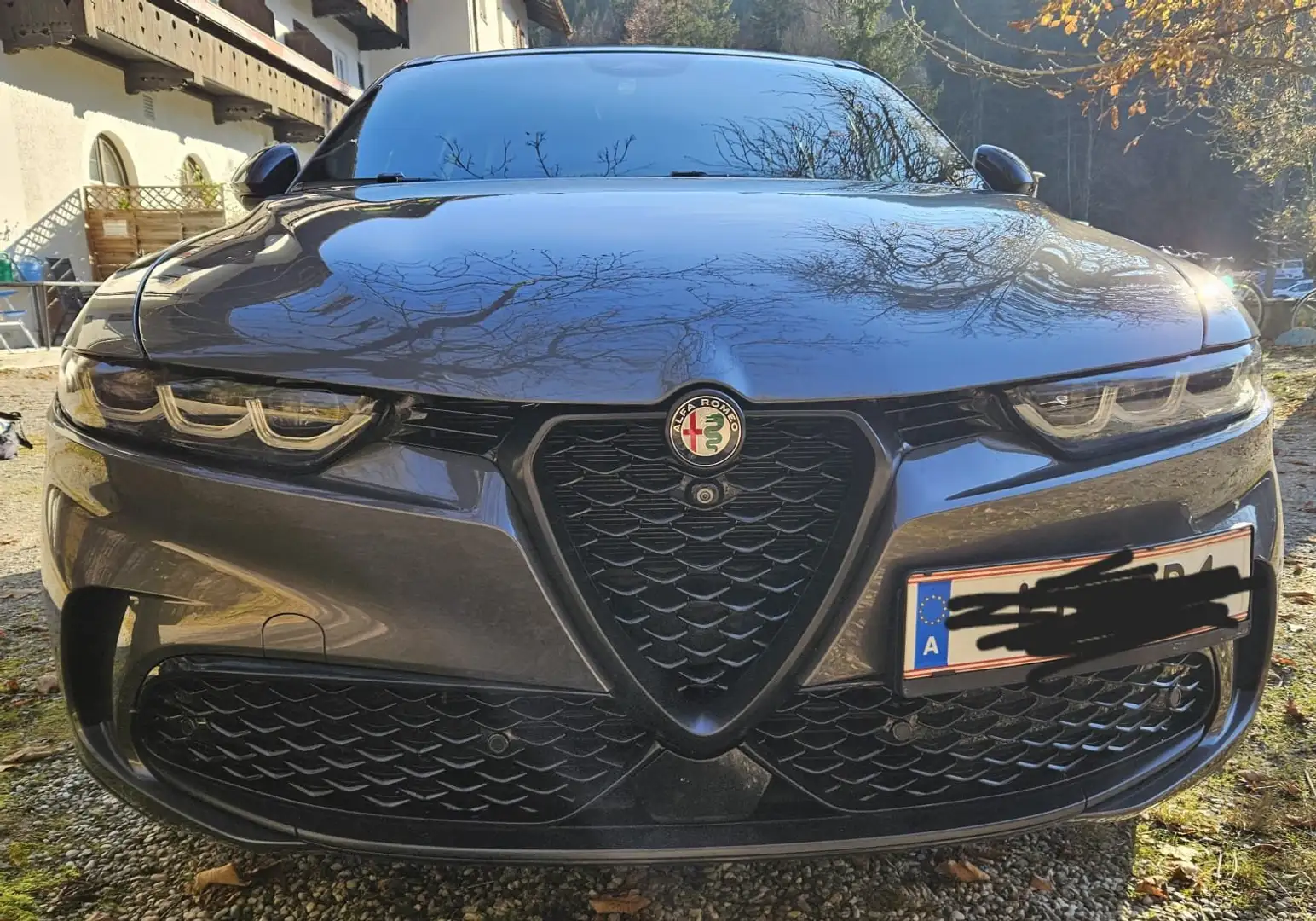 Alfa Romeo Tonale Tonale Veloce 1.5 T4 48V MHEV VGT DCT Veloce Grau - 1