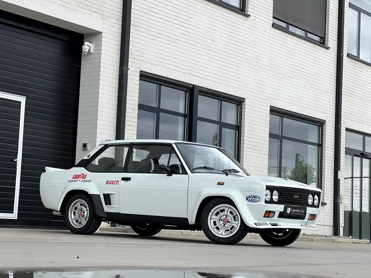 Fiat 131 ABARTH 2.0 TC - NEW 0 KM / FULLY RESTORED - Blanco - 1