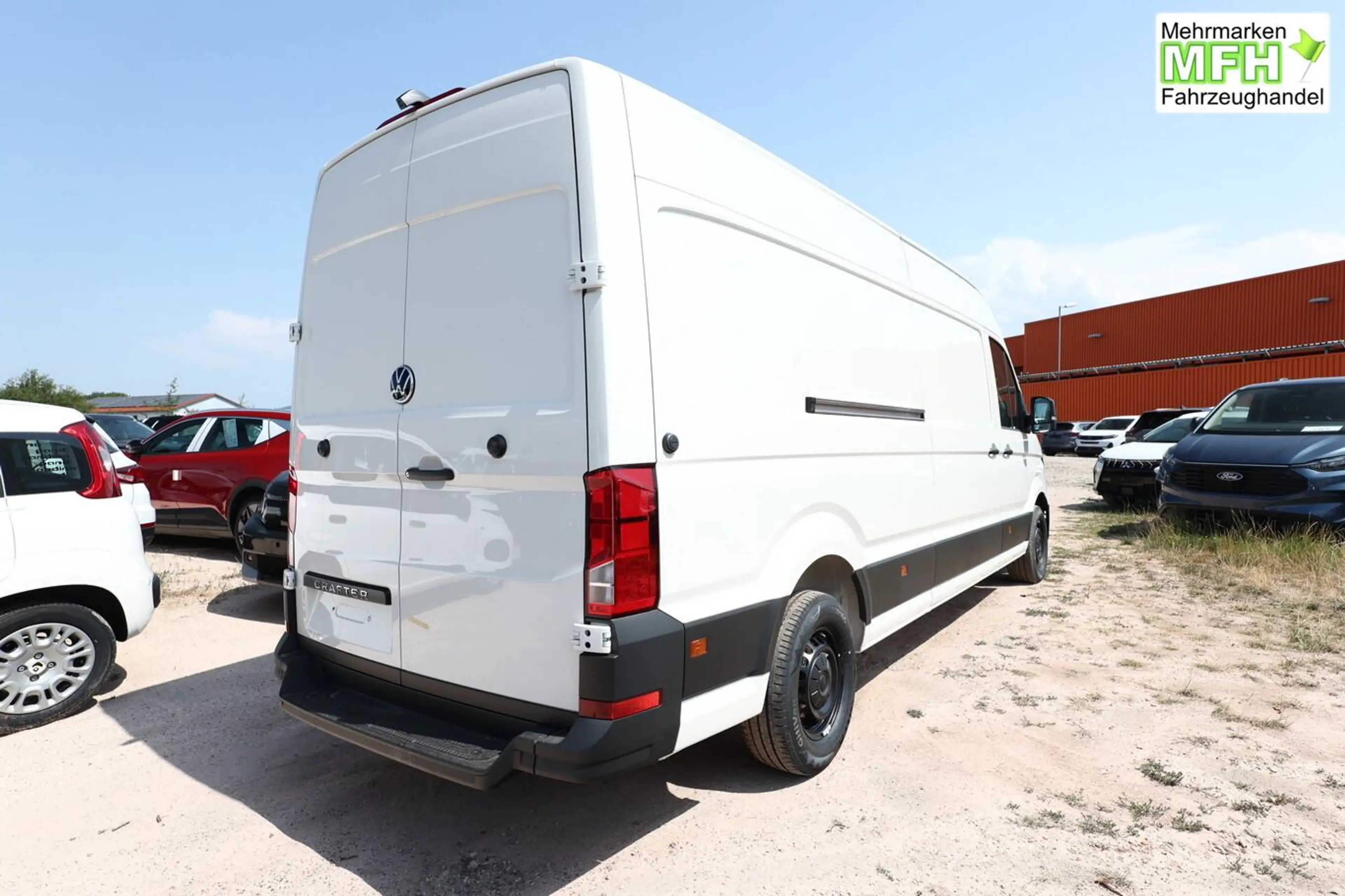 Volkswagen Crafter 35 L4H3 3S Temp Kam AppCo 2xPDC Res.rad 103 kW ... — photo 2