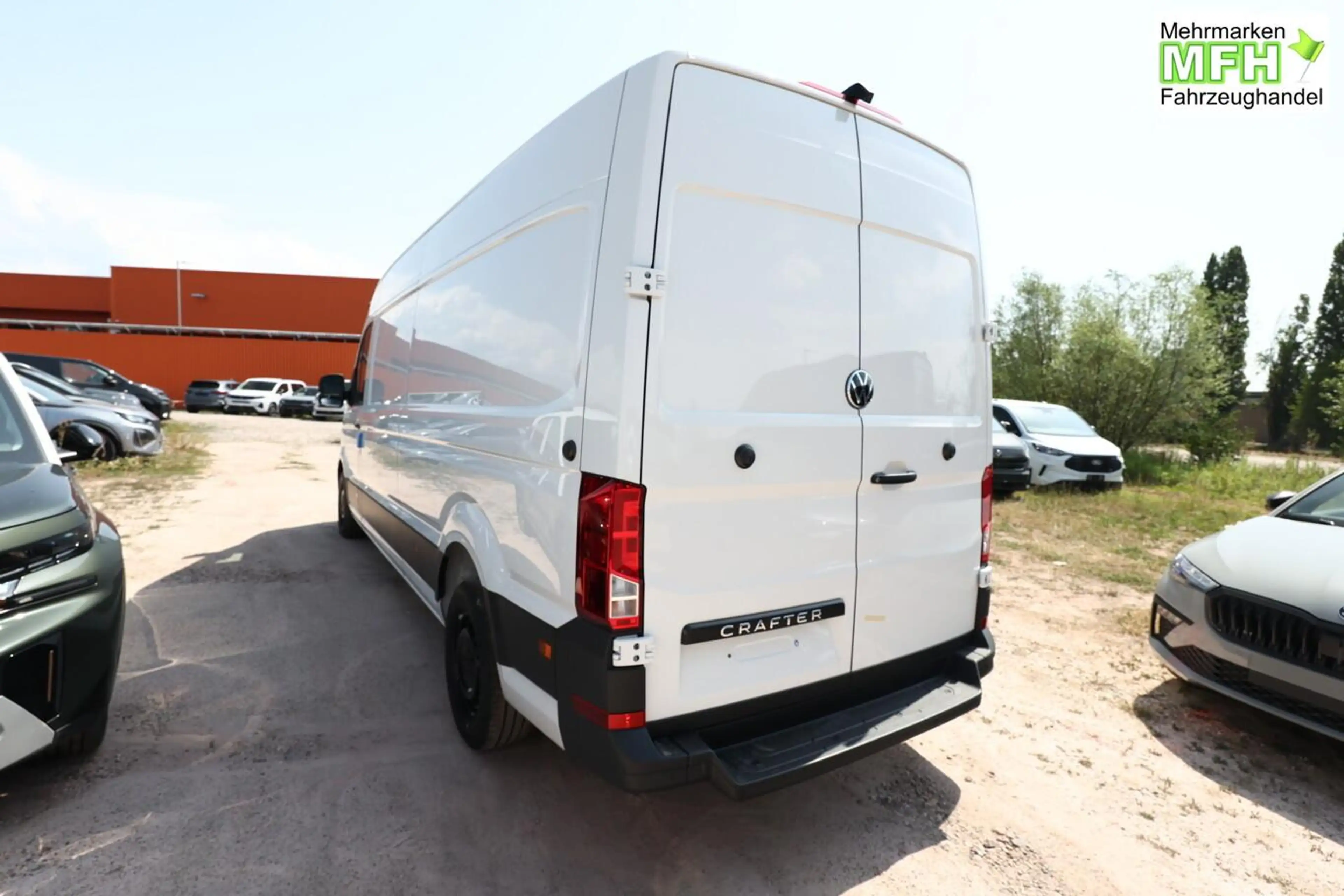 Volkswagen Crafter 35 L4H3 3S Temp Kam AppCo 2xPDC Res.rad 103 kW ... — photo 3