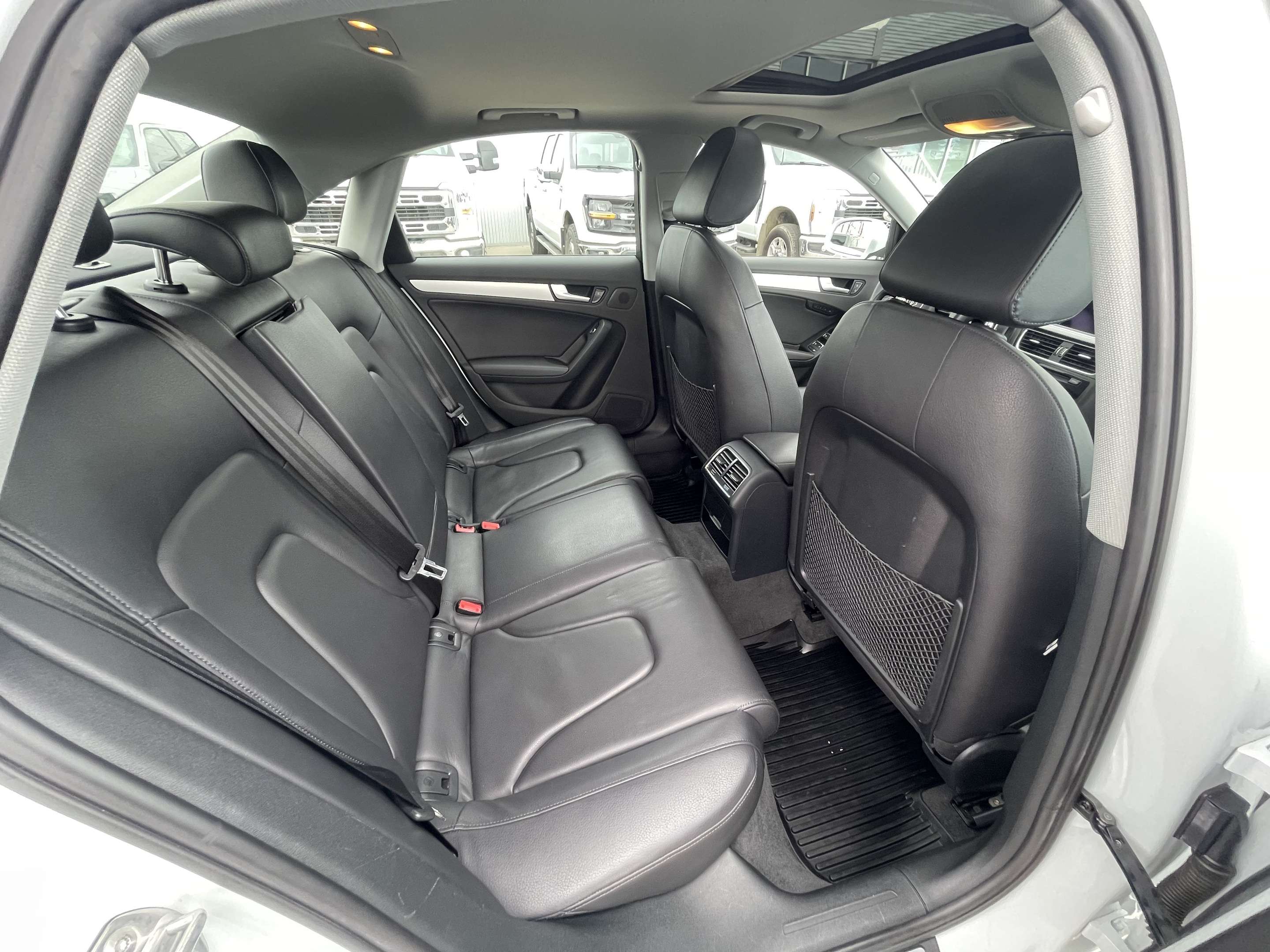 2014 Audi A4 Progressiv Quattro AWD/NAVIGATION/LEATHER/SUNROOF thumb 11