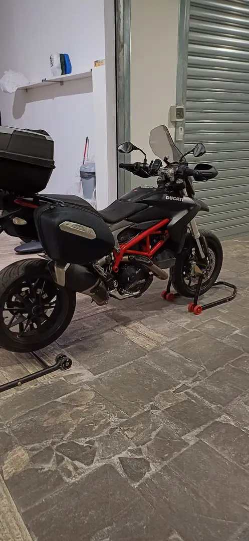 Ducati Hypermotard 821 Black Fekete - 2