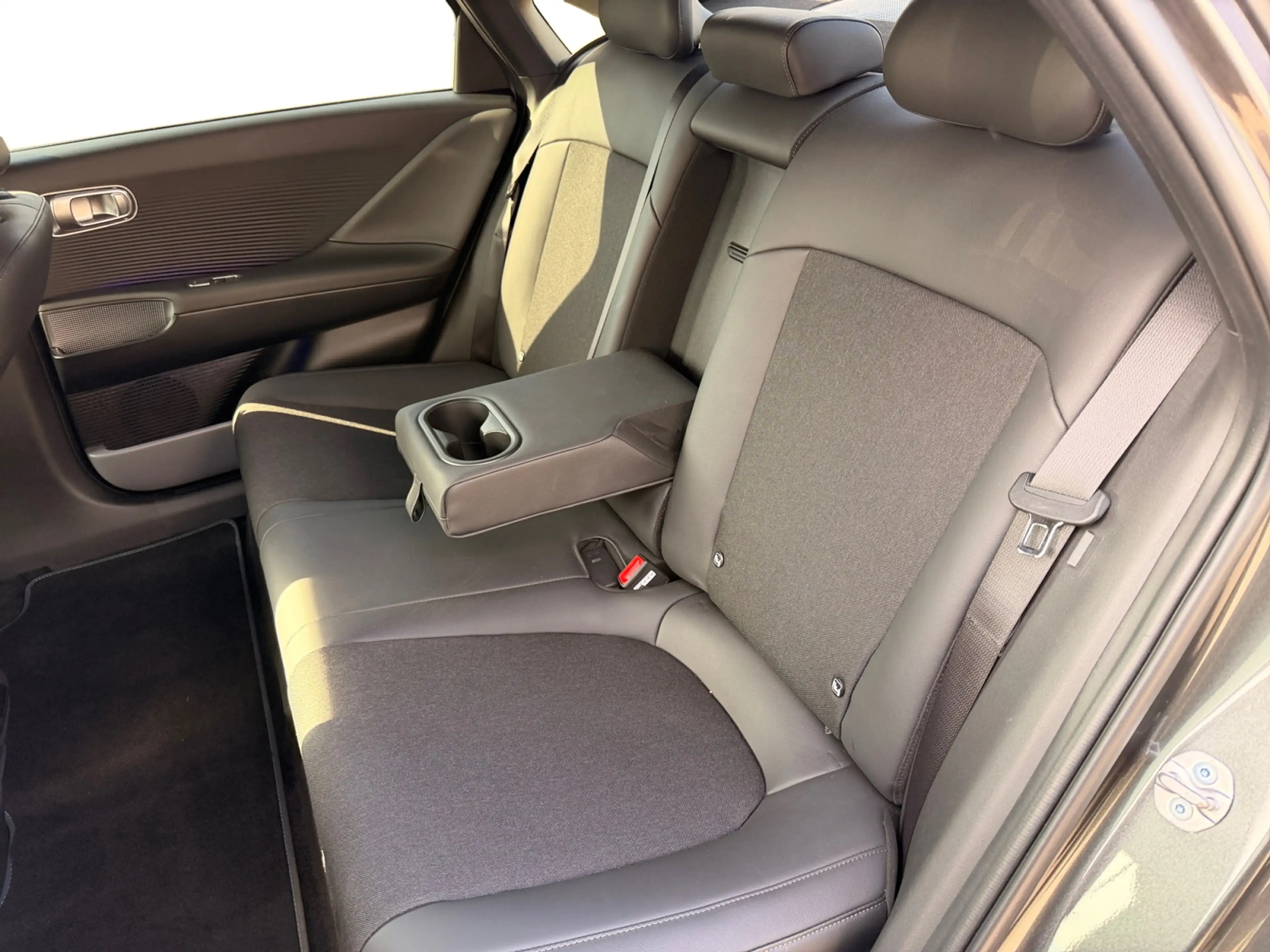 Hyundai IONIQ 6 4WD 77,4 kWh BLACK EDITION — photo 14