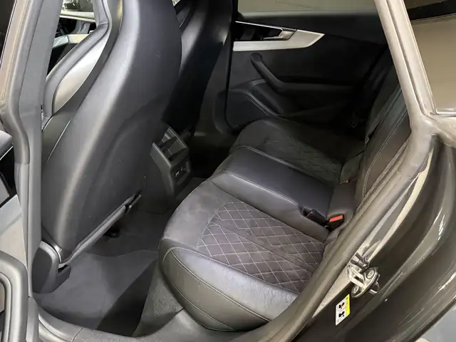 Audi A5 view 8
