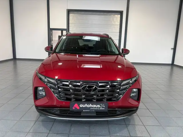 Hyundai Tucson view 2