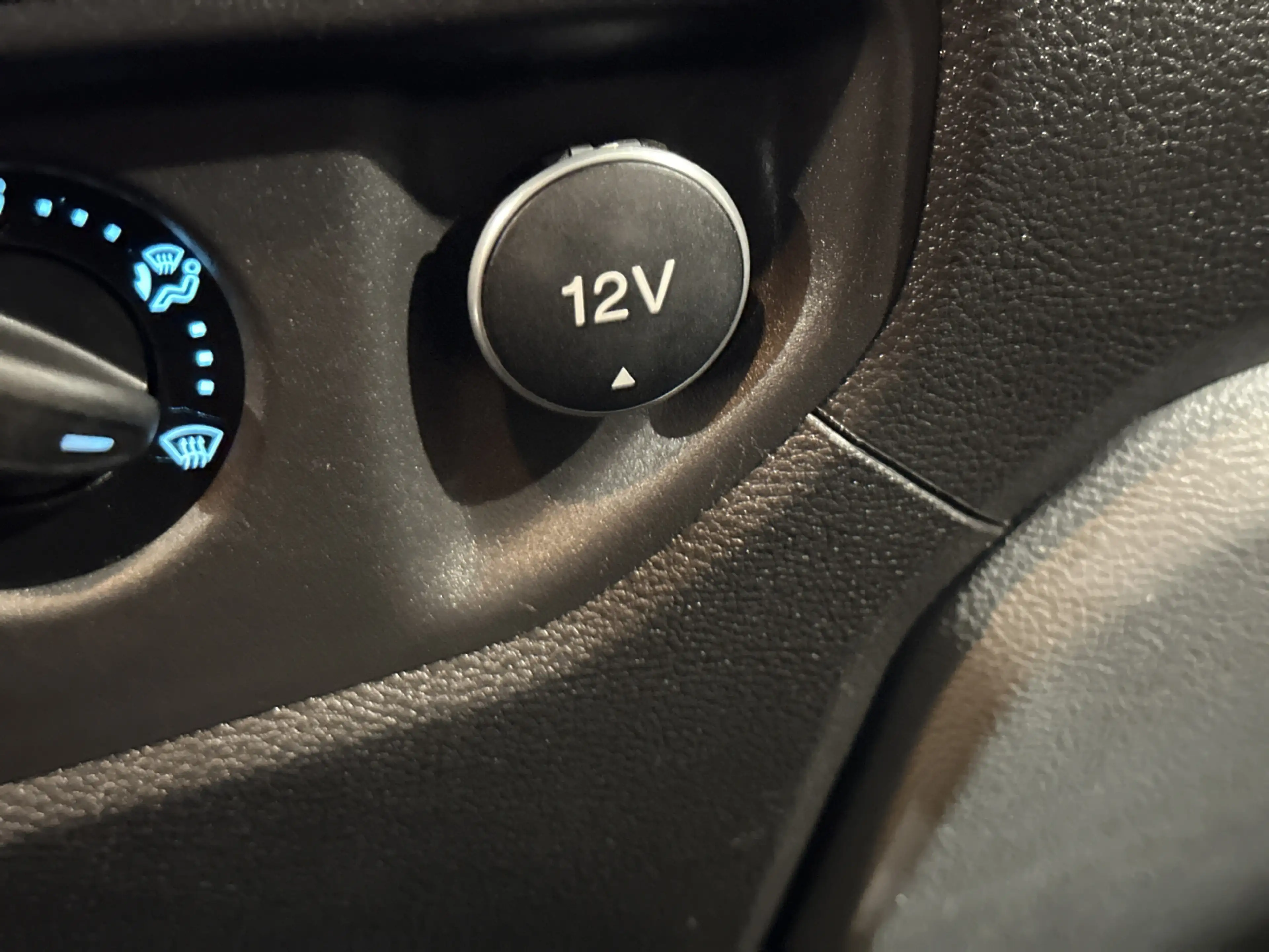 Ford Transit 310 2.0 TDCI L2H2 Trend Euro 6 / Distributie vv 17 — photo 28