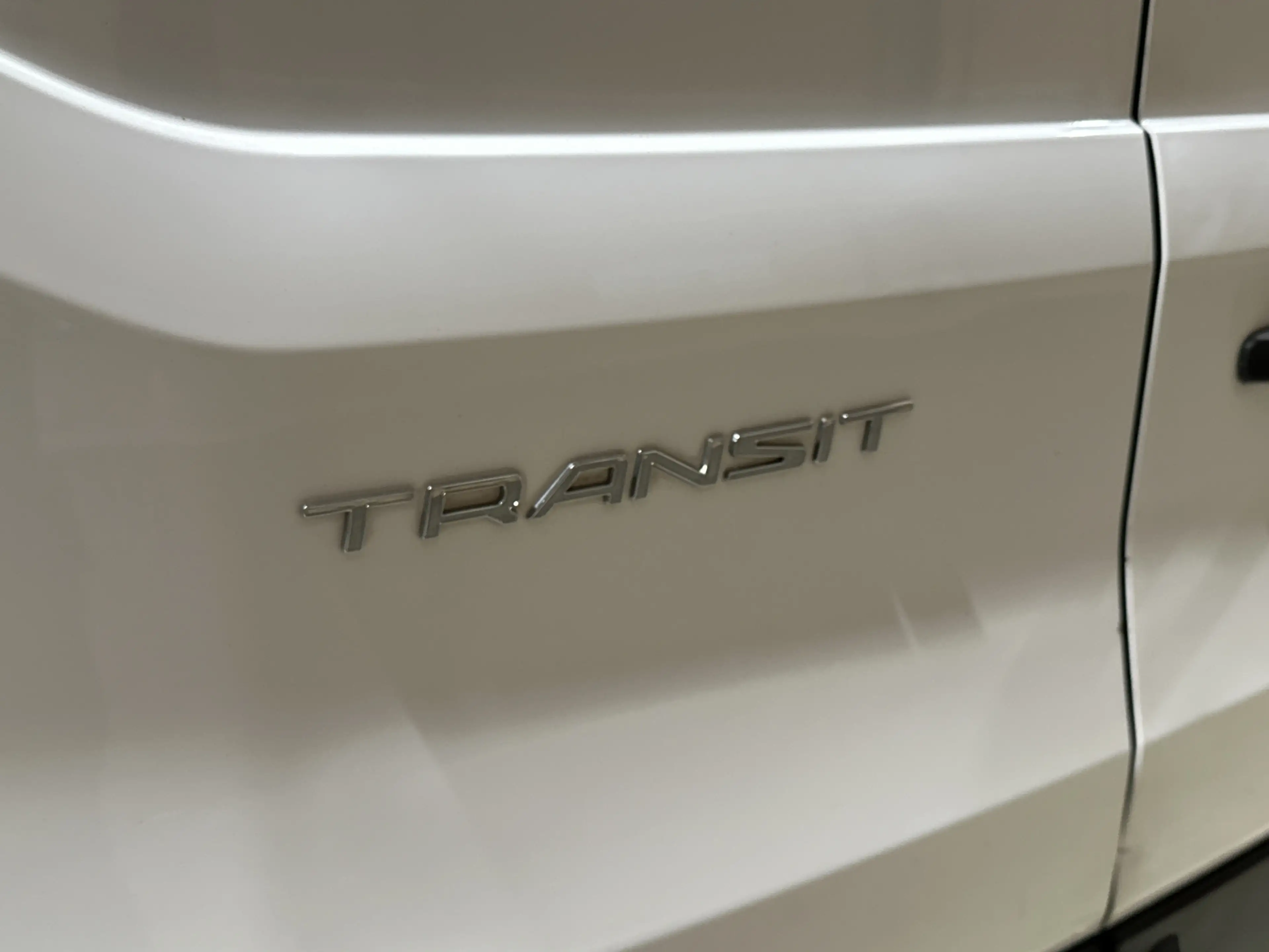 Ford Transit 310 2.0 TDCI L2H2 Trend Euro 6 / Distributie vv 17 — photo 21