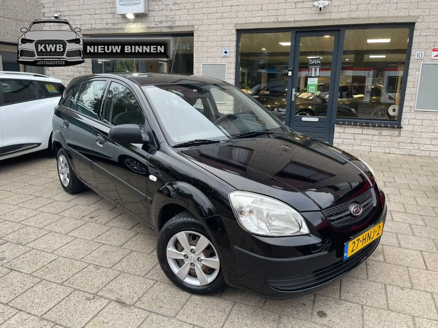 Kia Rio 1.4 X-pect 5Deurs Nieuwe apk NAP Noir - 1