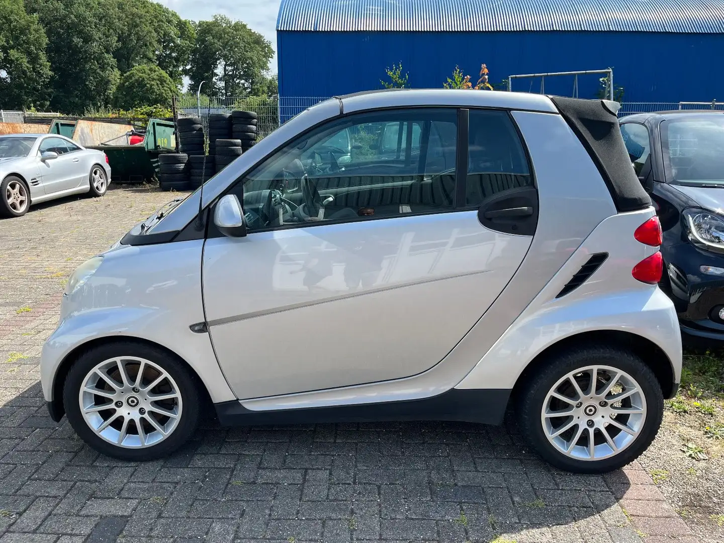 smart forTwo Cabrio Motorschaden Klima 4x Airbag Silber - 1