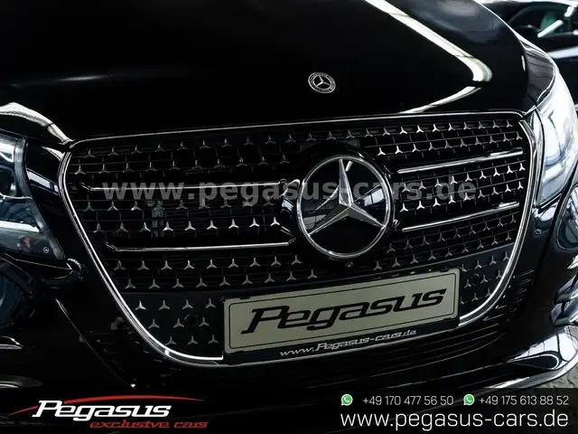 Mercedes-Benz V 300 view 7