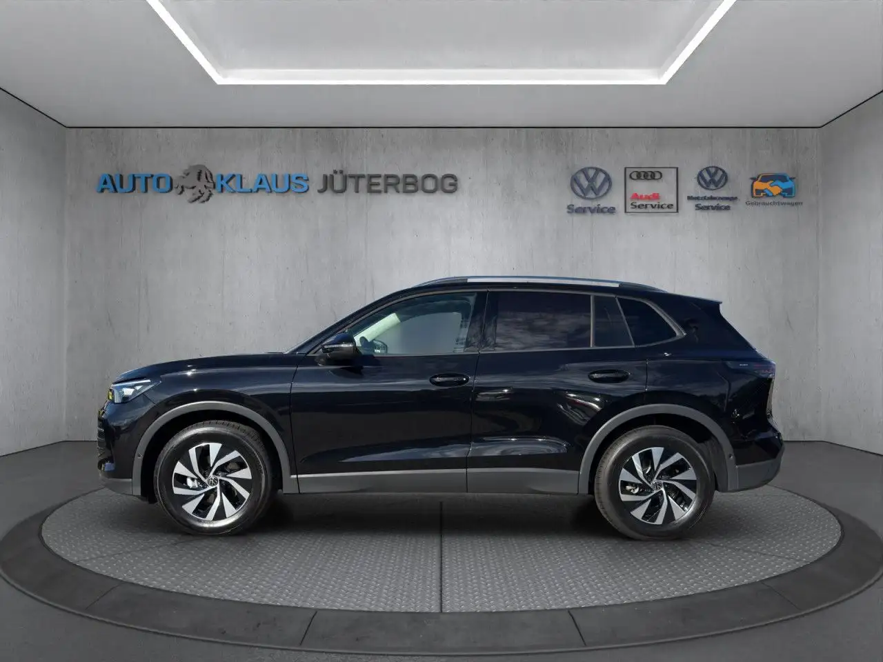 Volkswagen Tiguan Life 1.5 eTSI IQ-Light Bluetooth Navi LED 3
