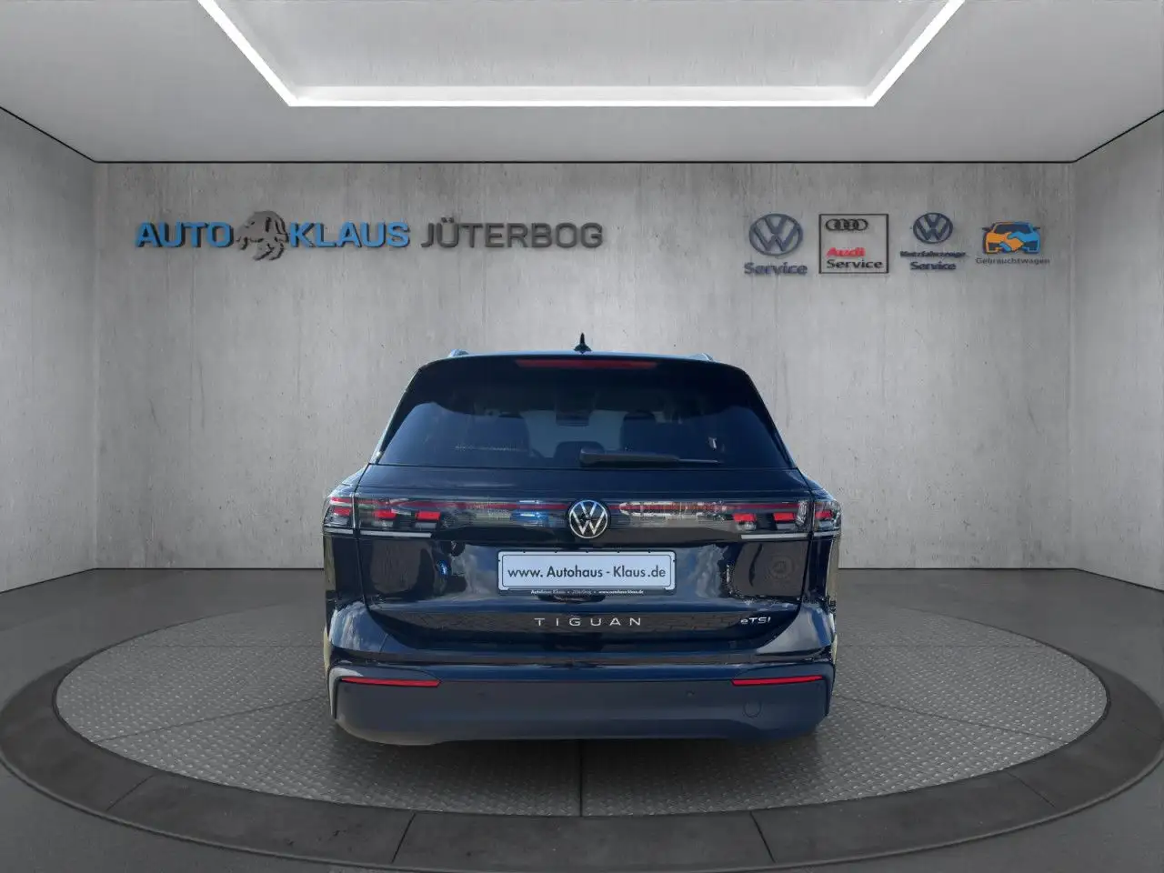 Volkswagen Tiguan Life 1.5 eTSI IQ-Light Bluetooth Navi LED 11