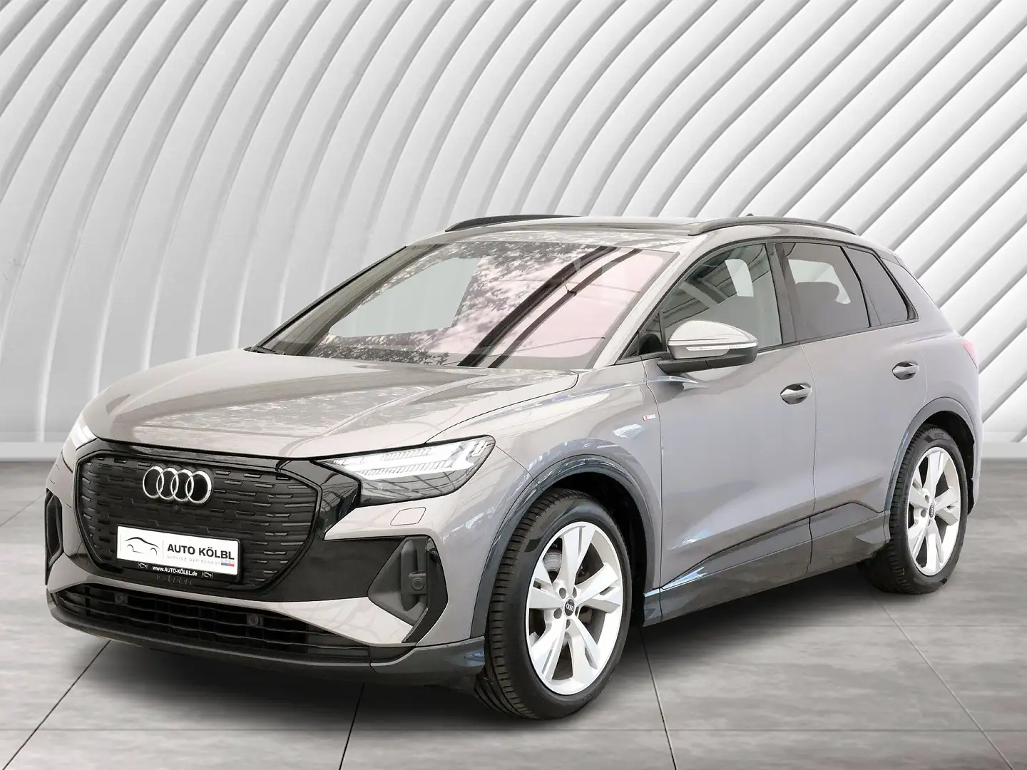 Audi Q4 e-tron 5J Batteriegarantie | 50 e-tron basis Grau - 1