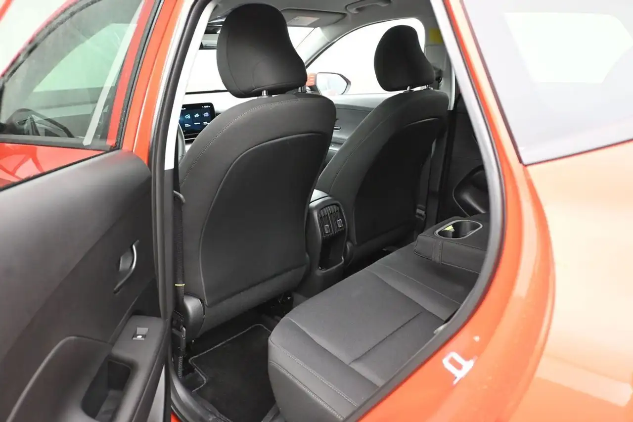 Hyundai KONA снимка Hyundai KONA