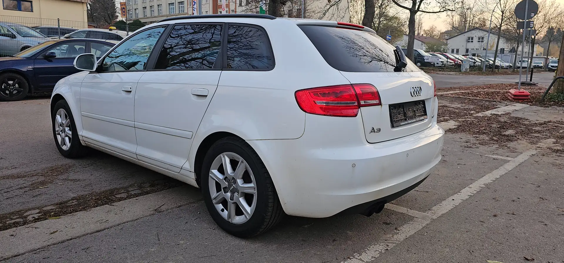 Audi A3 1.4 TFSI Sportback*Euro 5* 6 G*Tüv.10.2025* Bianco - 2