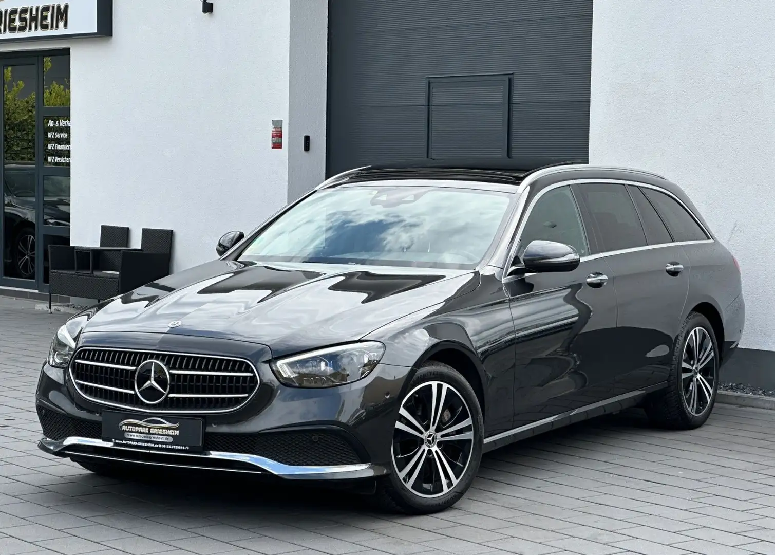 Mercedes-Benz E 400 d 4M*EXCLUSIVE*VOLL*1HD*Wide*PANO*MASSAGE* - 1