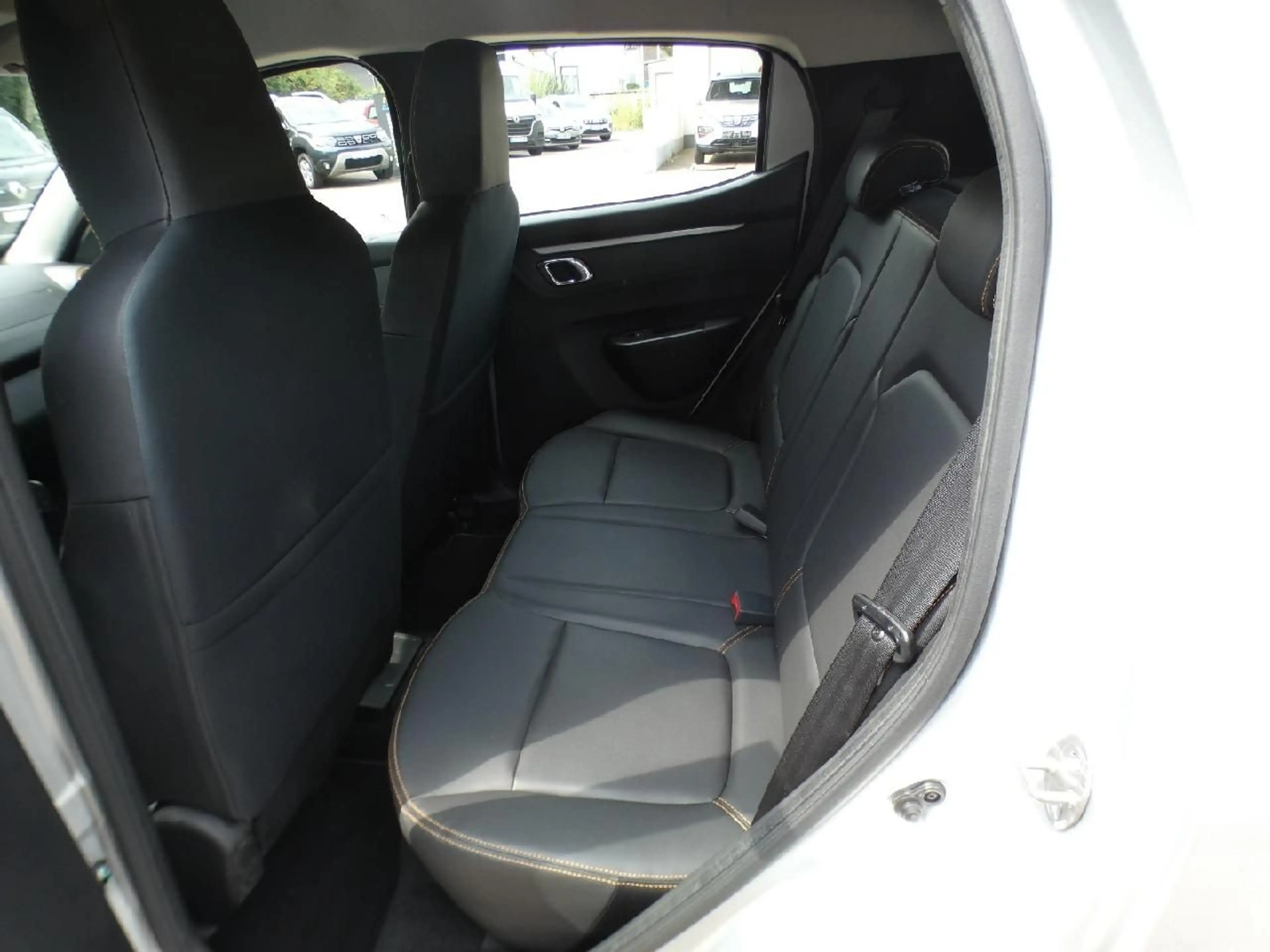 Dacia Spring Electric Comfort Plus — photo 7