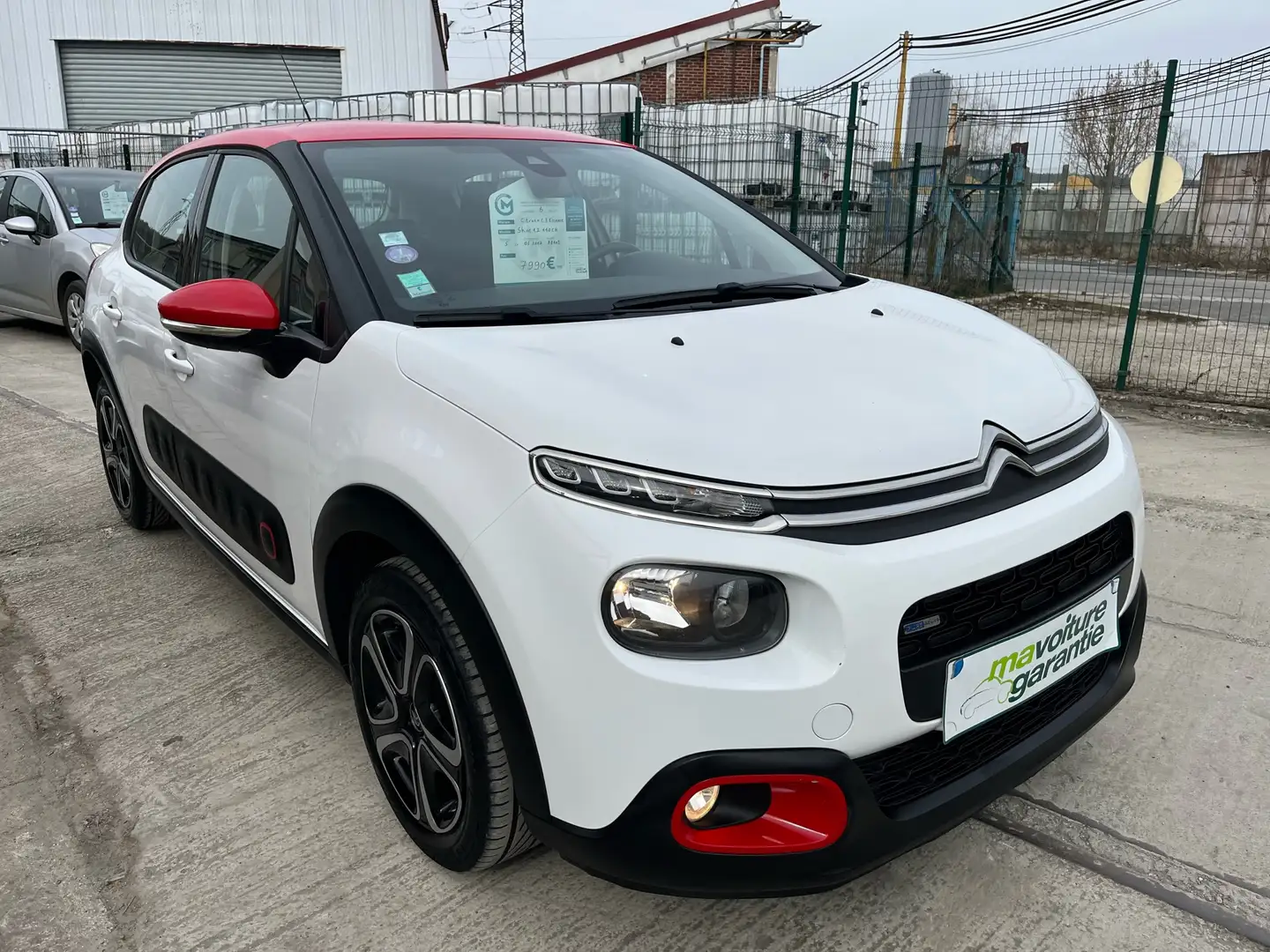 Citroen C3 1.2 110 CH S&S Shine Garantie 6 Mois Wit - 2